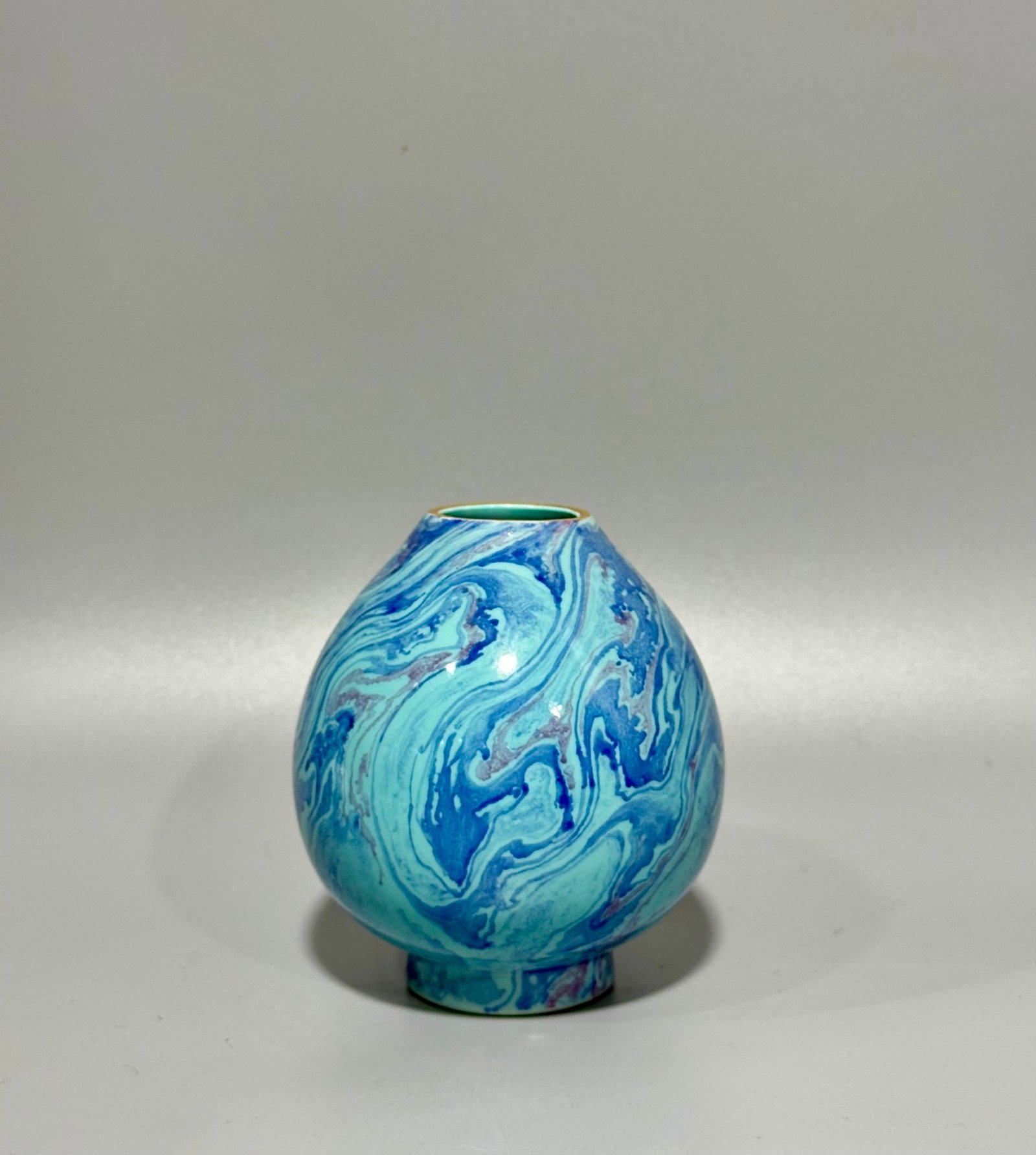 An Exquisite Blue Glazed Jar - 3