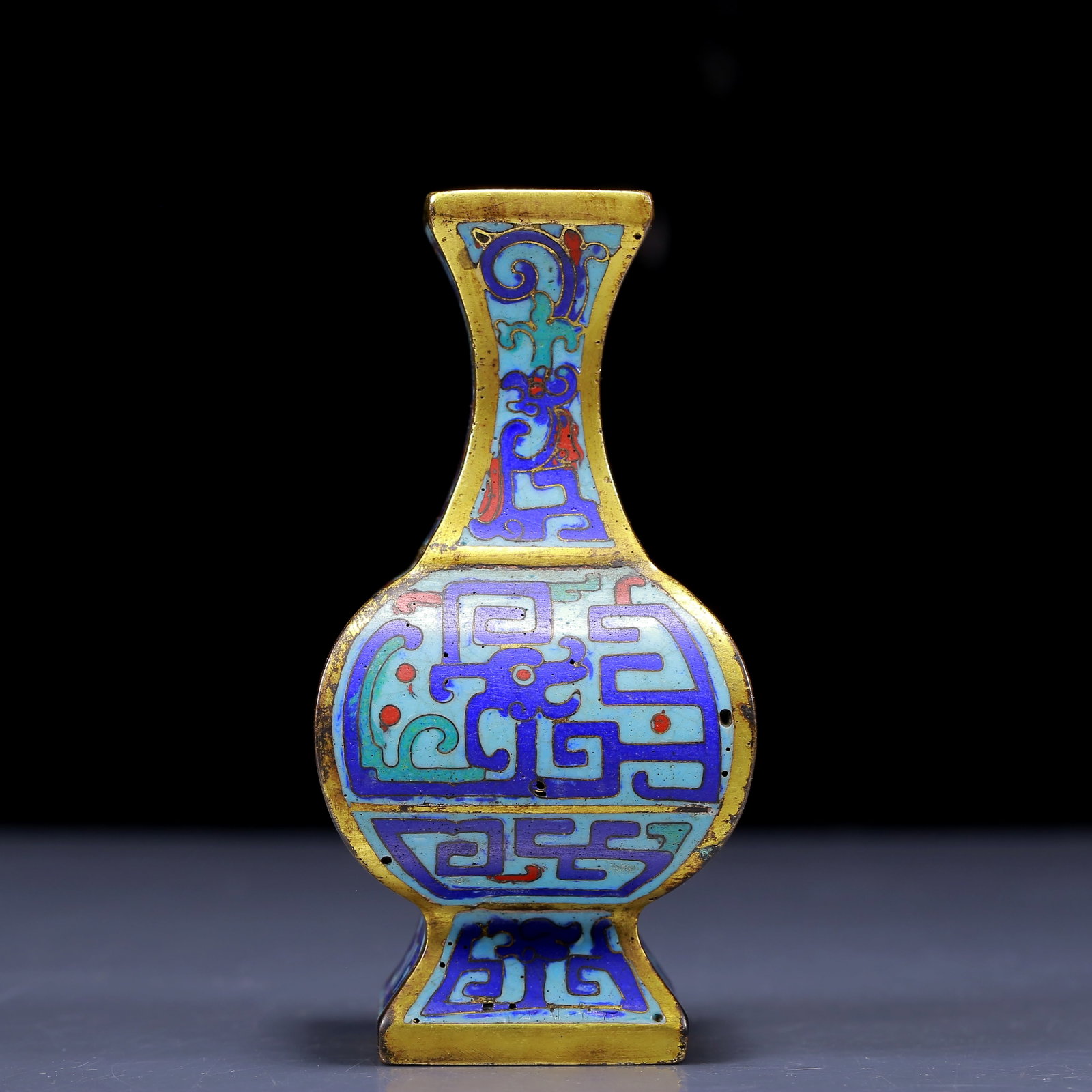 An Exquisite Cloisonne Chi-Dragon Pattern Vase - 5