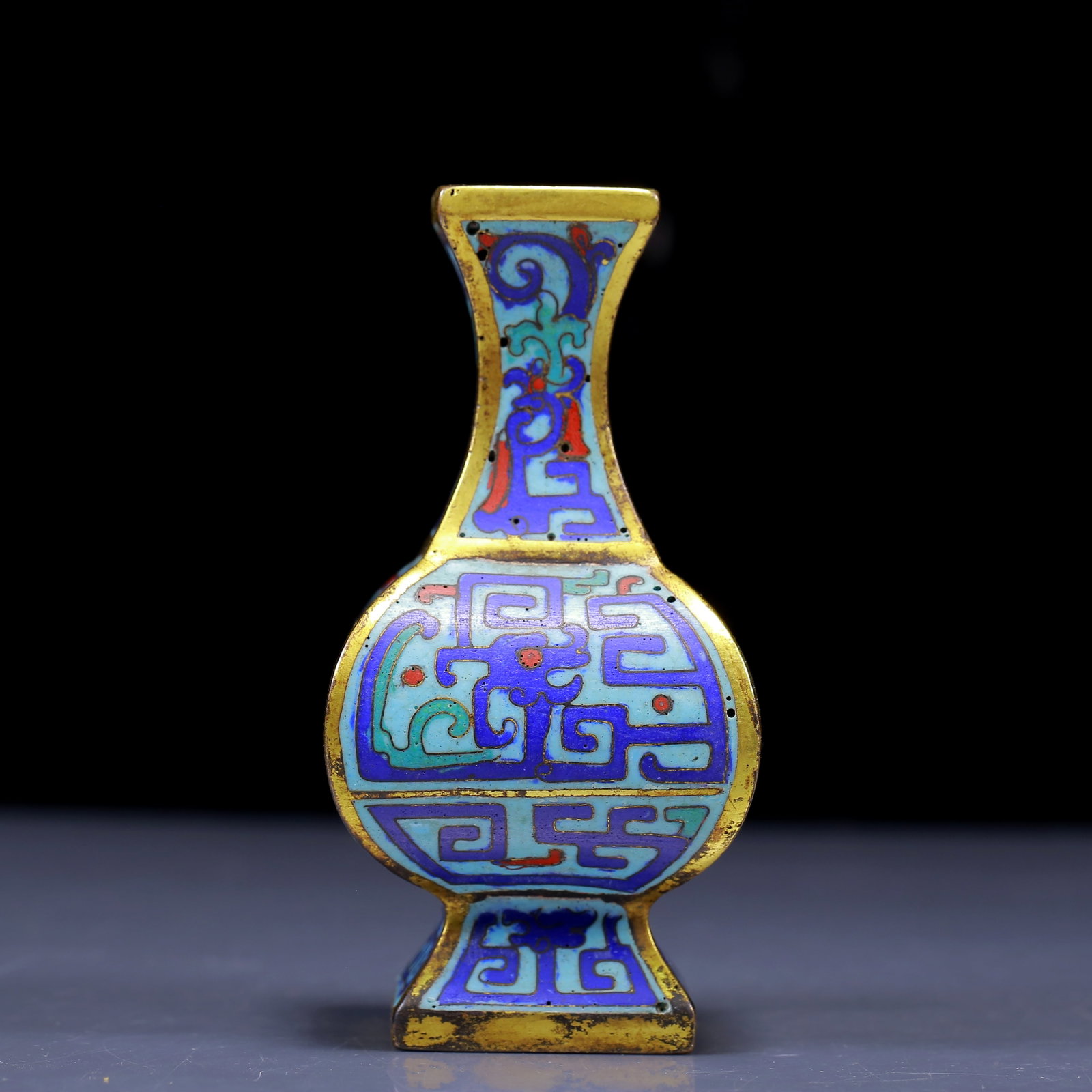An Exquisite Cloisonne Chi-Dragon Pattern Vase - 6