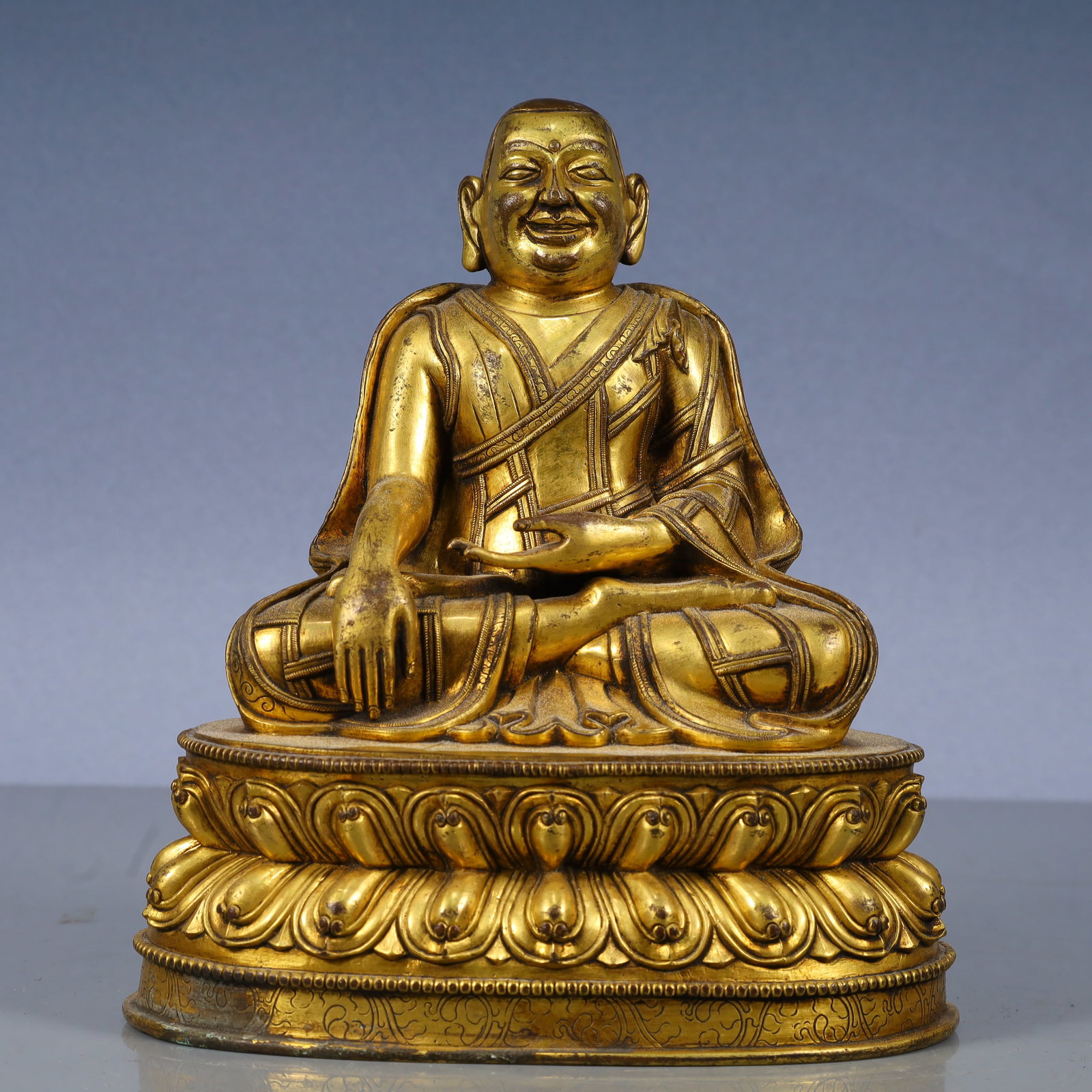 A Solemn Gilt Bronze Statue of Guru (1 of 13)