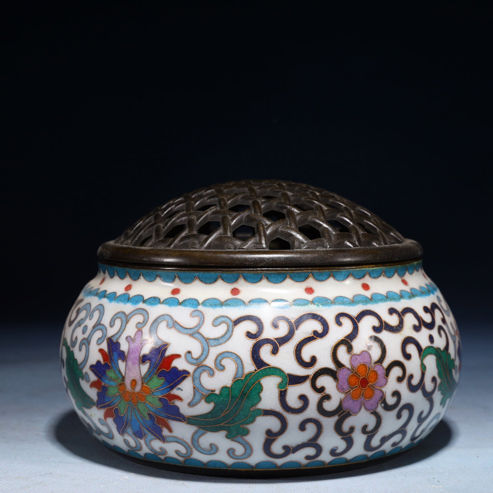 An Exquisite Cloisonne Lotus Pattern Censer: An Exquisite Cloisonne Lotus Pattern Censer,Qing Dynasty,China,Qianlong Four-character Mark,Size:3.9inx6.3inx6.3in,Weight:1400g