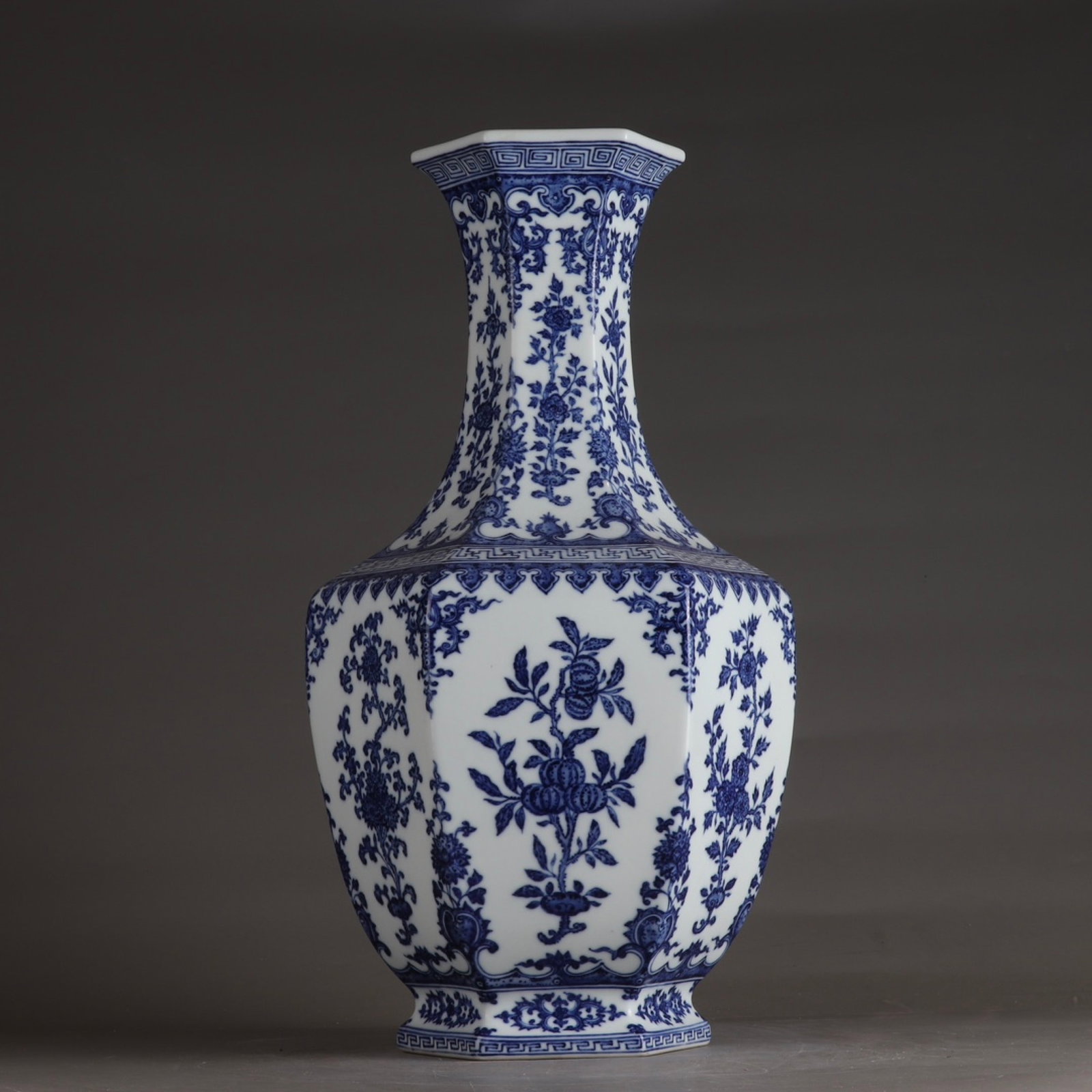A Huge Blue and White Flower and Fruit Pattern Vase (1 of 9)