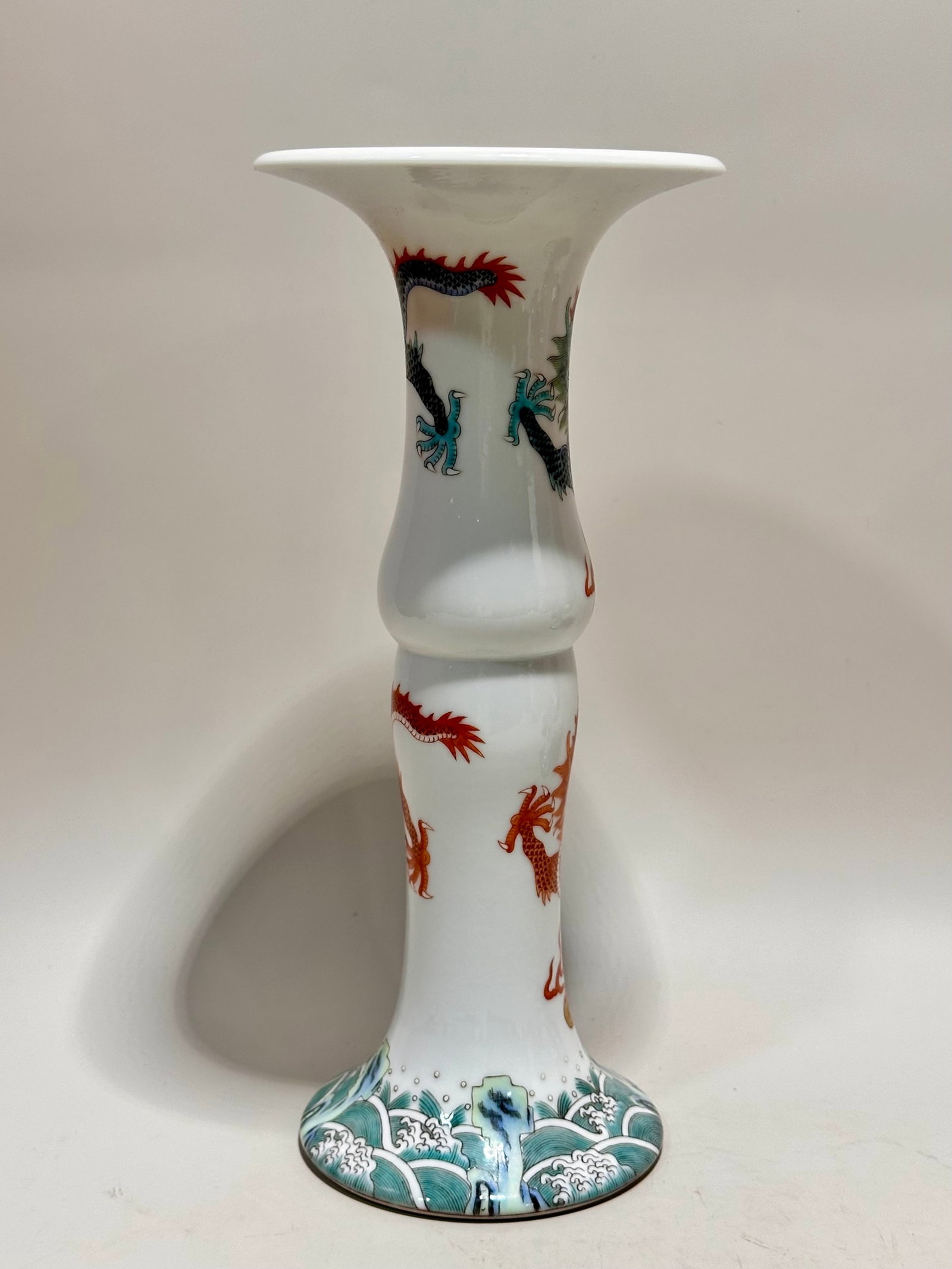 An Exquisite Famille-Rose Seawater and Dragon Pattern Vase: An Exquisite Famille-Rose Seawater and Dragon Pattern Vase,Qing Dynasty,China,Qianlong Six-character Mark,Size:10inx4.5in