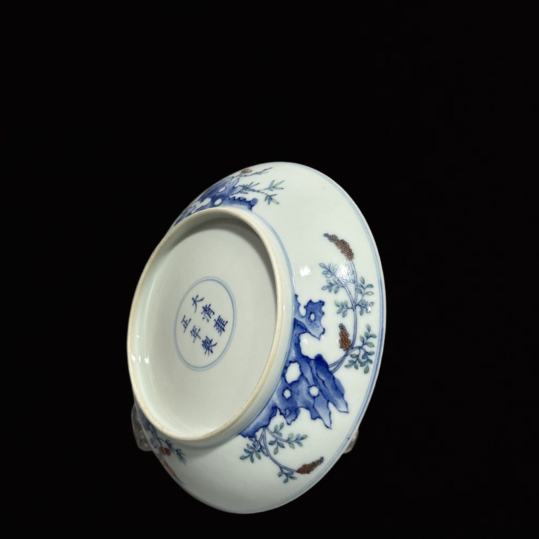 An Exquisite Doucai Flower Pattern Plate - 2