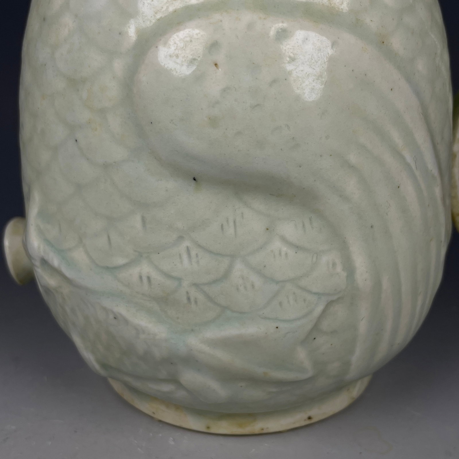 An Exquisite Hutian yao Shadow Blue Glazed Eagle Pattern Teapot - 6