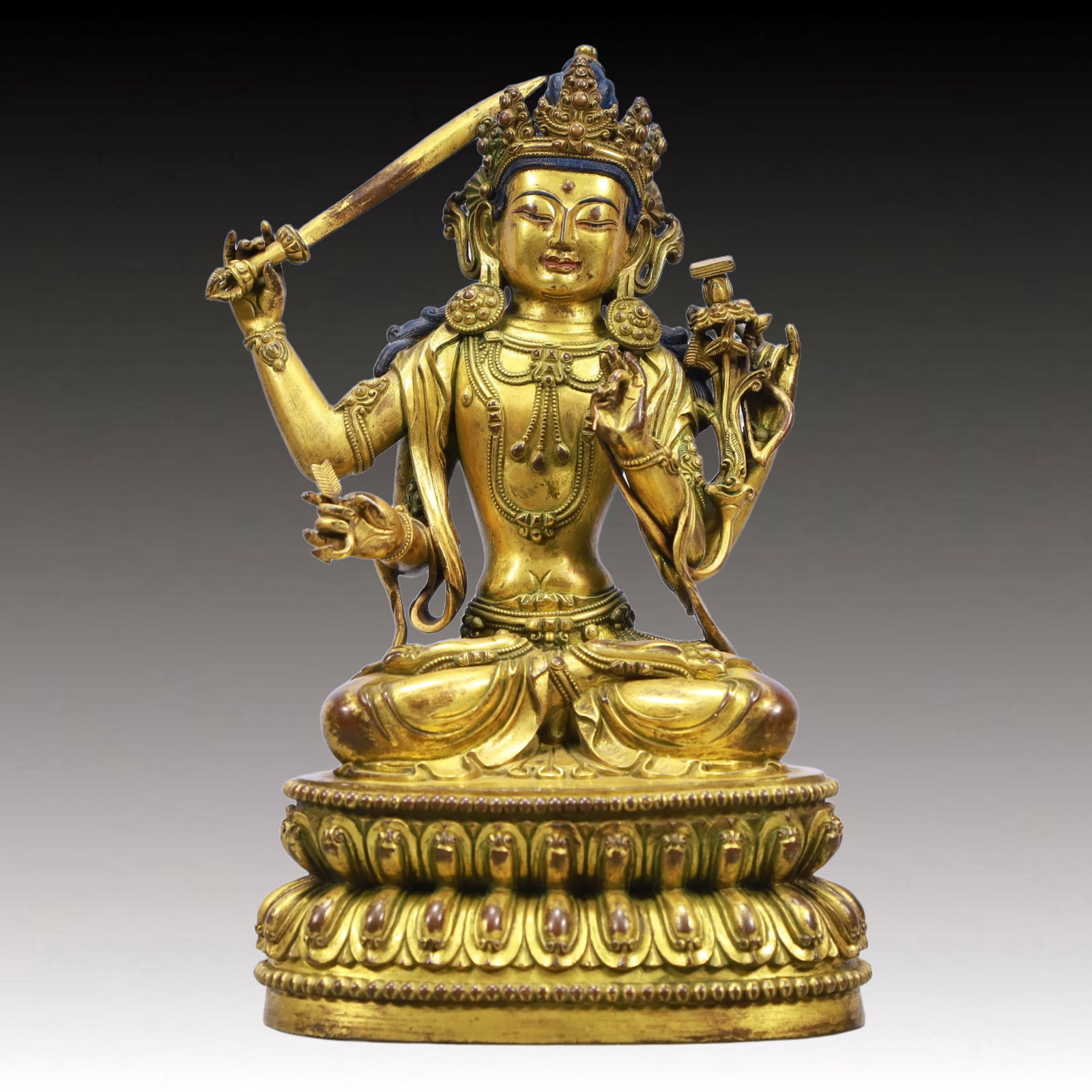 A Solemn Gilt Bronze Statue of Manjusri: A Solemn Gilt Bronze Statue of Manjusri,Ming Dynasty, China,Yongle Six-character Mark,Size:5.9inx3.7inx9.8in Weight:2700g 铜鎏金文殊菩萨像,中Þ