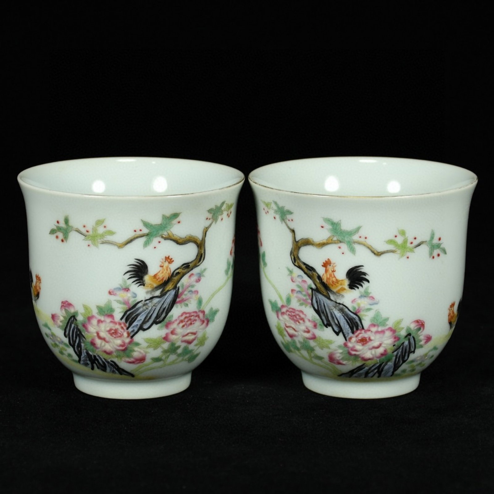 A Pair of Exquisite Enamel Flower and Rooster Pattern Cups (1 of 9)