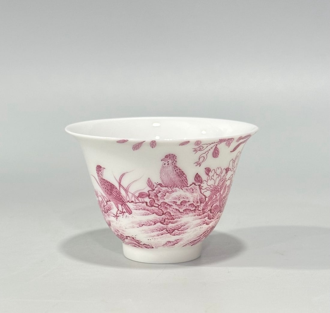 An Exquisite Enamel Agate Red-Glazed Flower and Bird Pattern Cup,with poem: An Exquisite Enamel Agate Red-Glazed Flower and Bird Pattern Cup,with poem,Qing Dynasty,China,Yongzheng Four-character Mark,Size:1.9inx2.7in