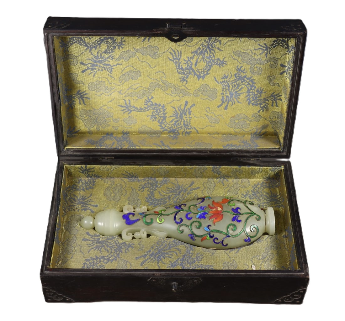 An Exquisite White Jade Flower Pattern Double-Ears Bottle - 2