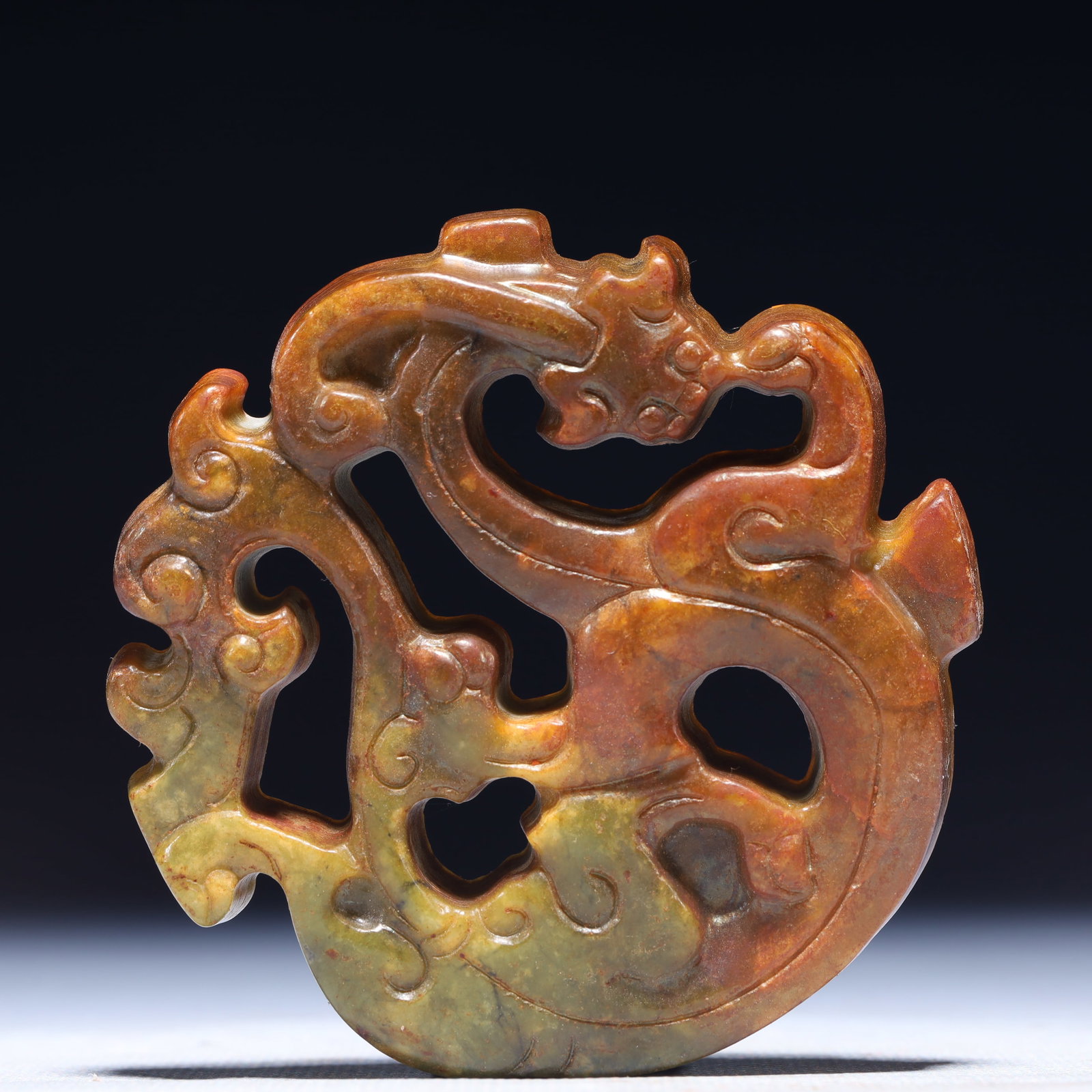 An Exquisite Archaic Jade Chi-Dragon Pattern Pendant: An Exquisite Archaic Jade Chi-Dragon Pattern Pendant,Ancient Time,China,Size:3inx0.4inx3.1in,Weight:108g