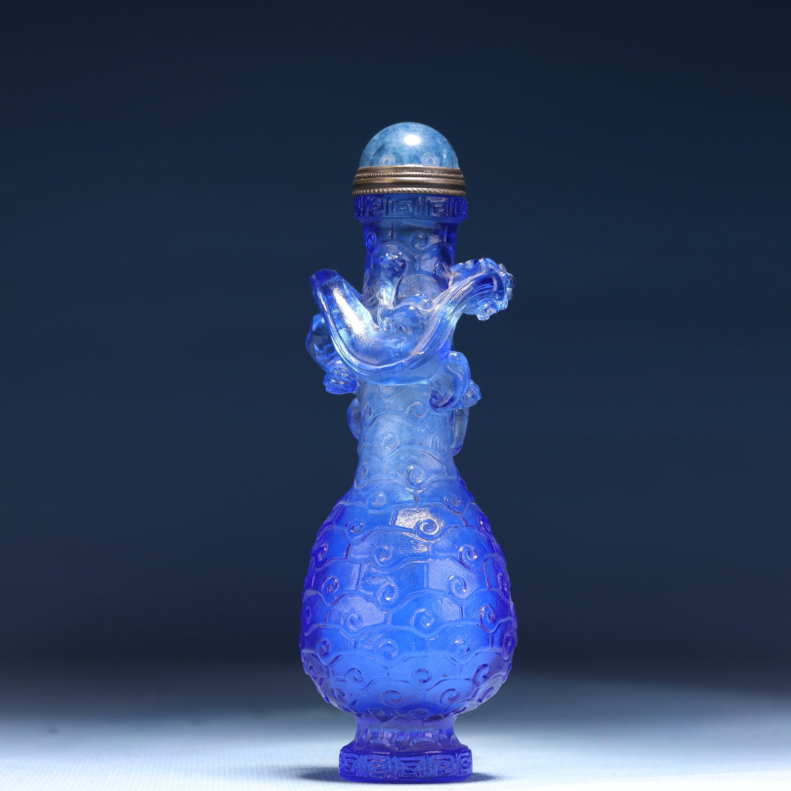 An Exquisite Glass Chi-Dragon Pattern Snuff Bottle - 5