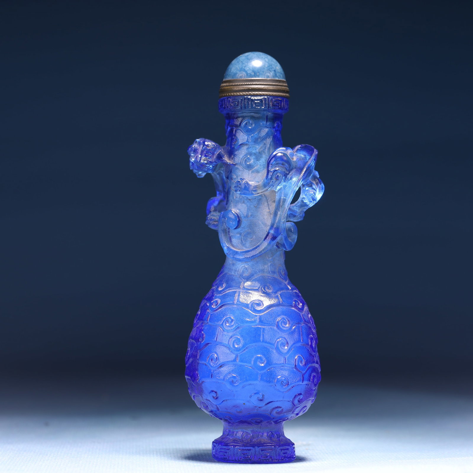 An Exquisite Glass Chi-Dragon Pattern Snuff Bottle - 7