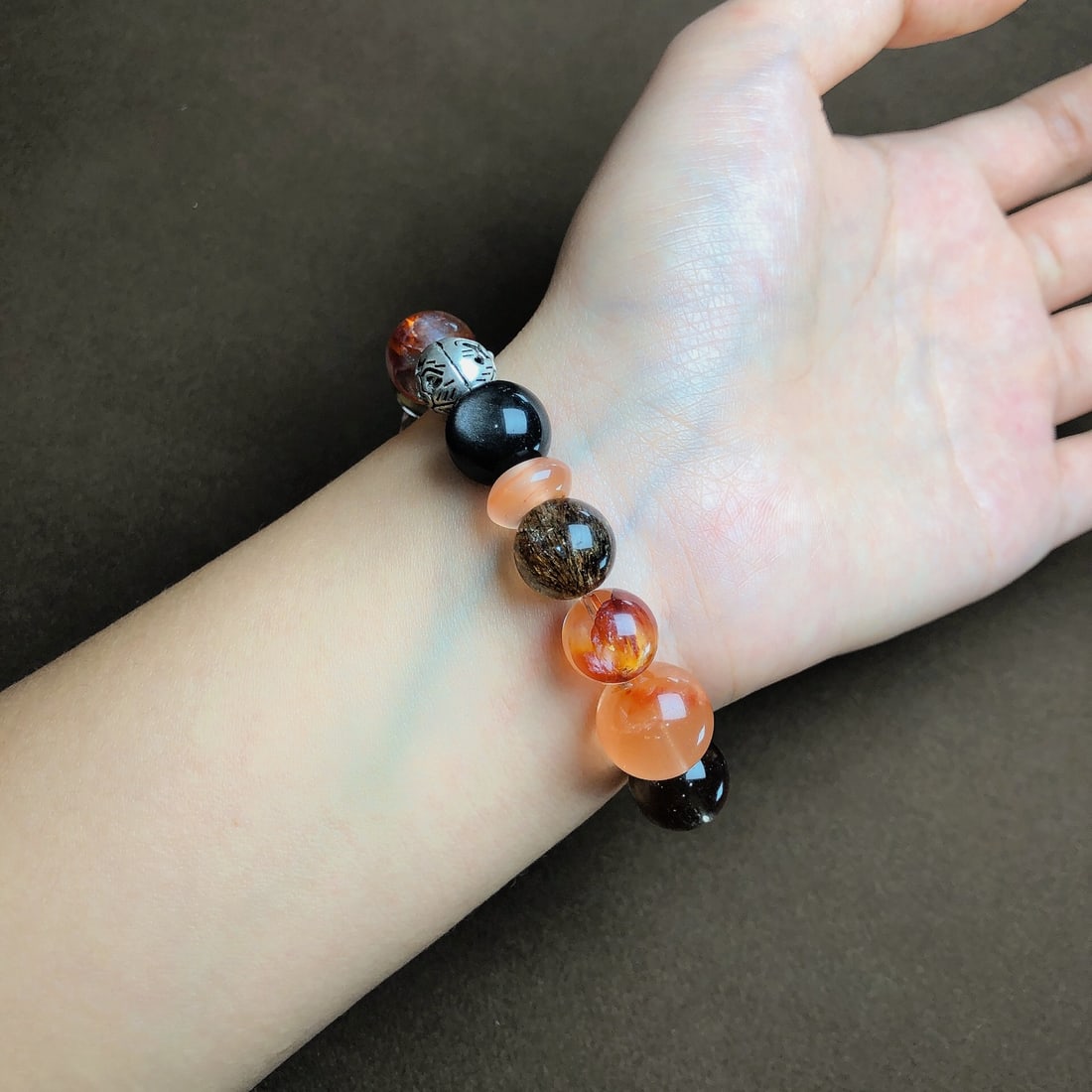 An Exquisite Multi-Gem Bracelets - 5