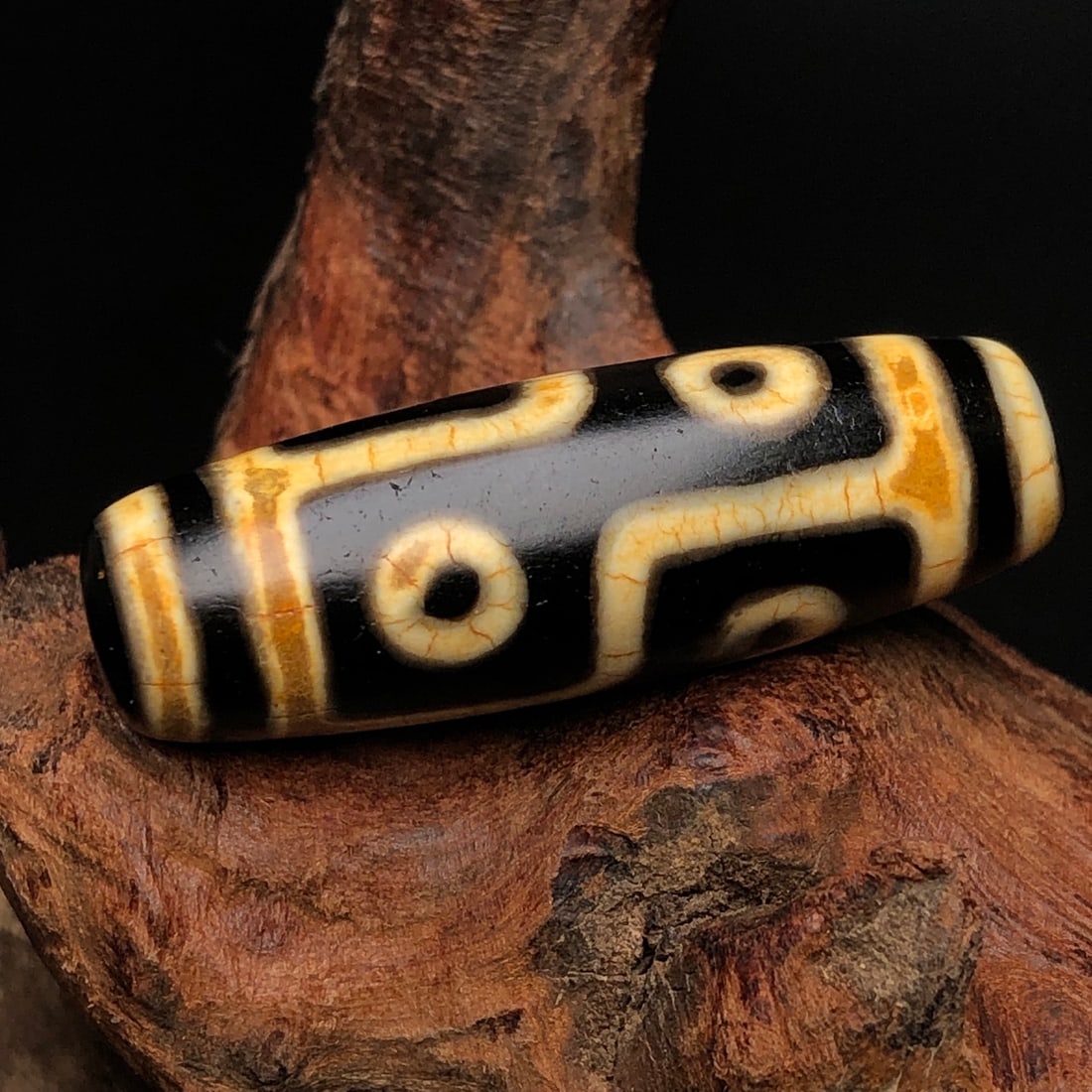 An Exquisite Dzi Bead Pendant - 4