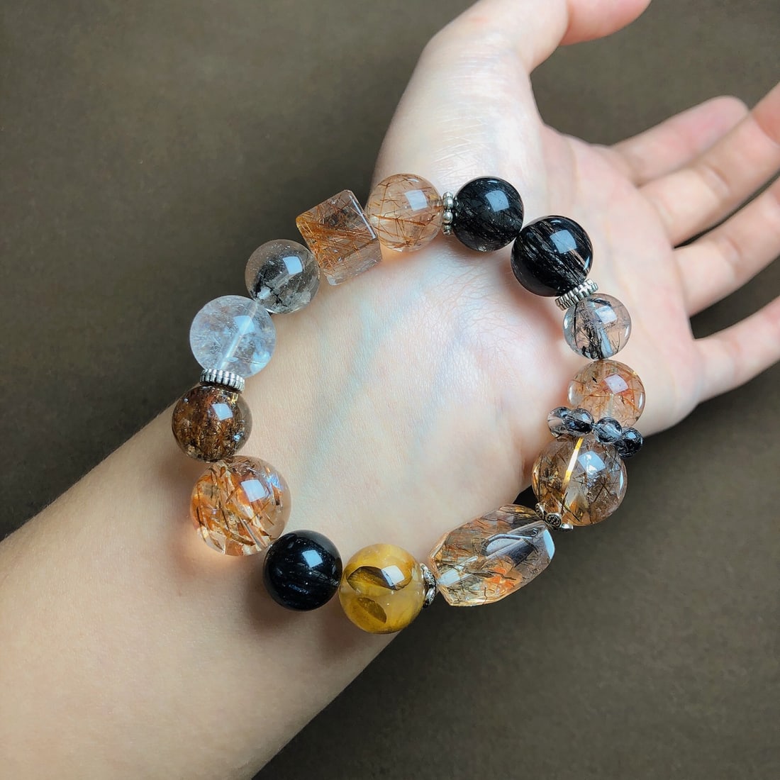 An Exquisite Crystal Bracelets - 3
