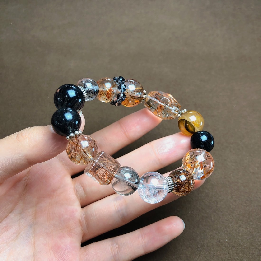 An Exquisite Crystal Bracelets - 5
