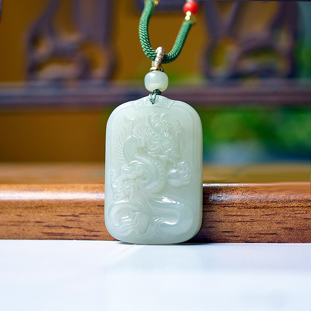 An Exquisite White Jade Dragon Pattern Pendant - 3