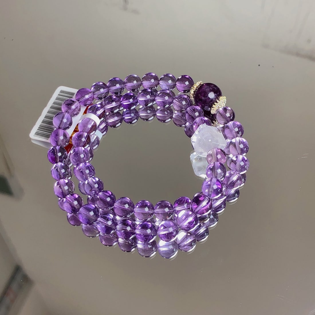 An Exquisite Crystal Bracelet - 2