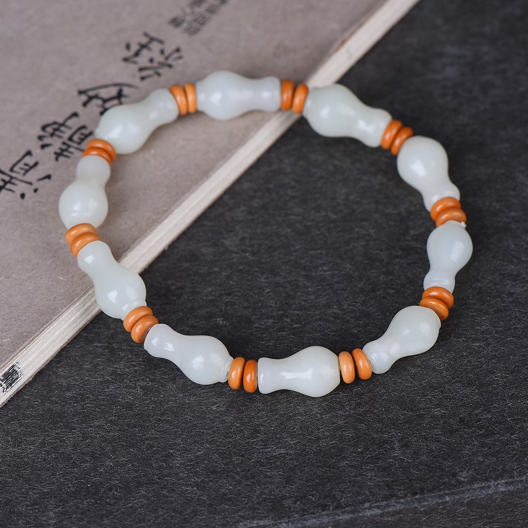 An Exquisite White Jade Bracelets - 5