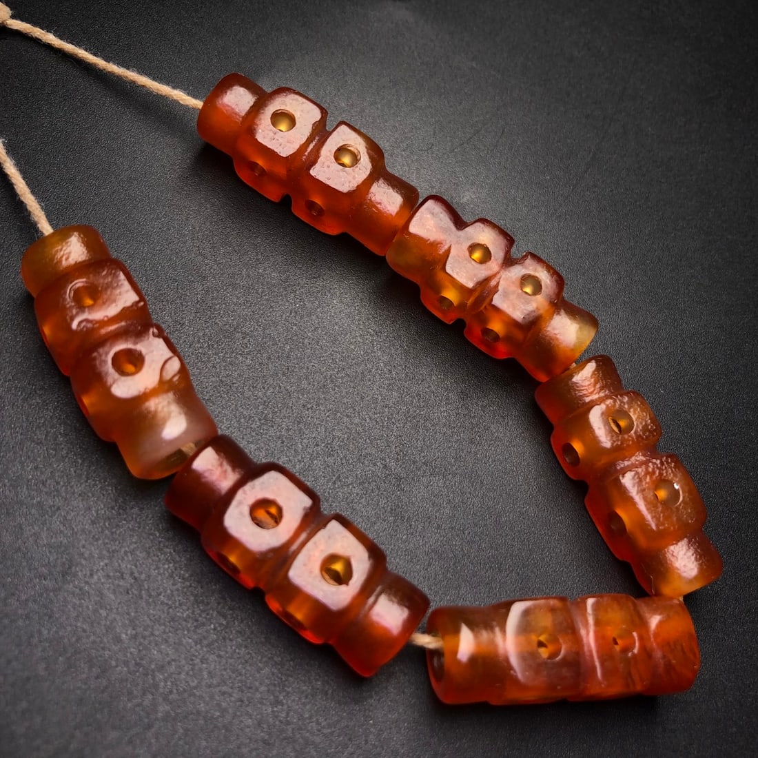A Precious Agate Bracelets - 6