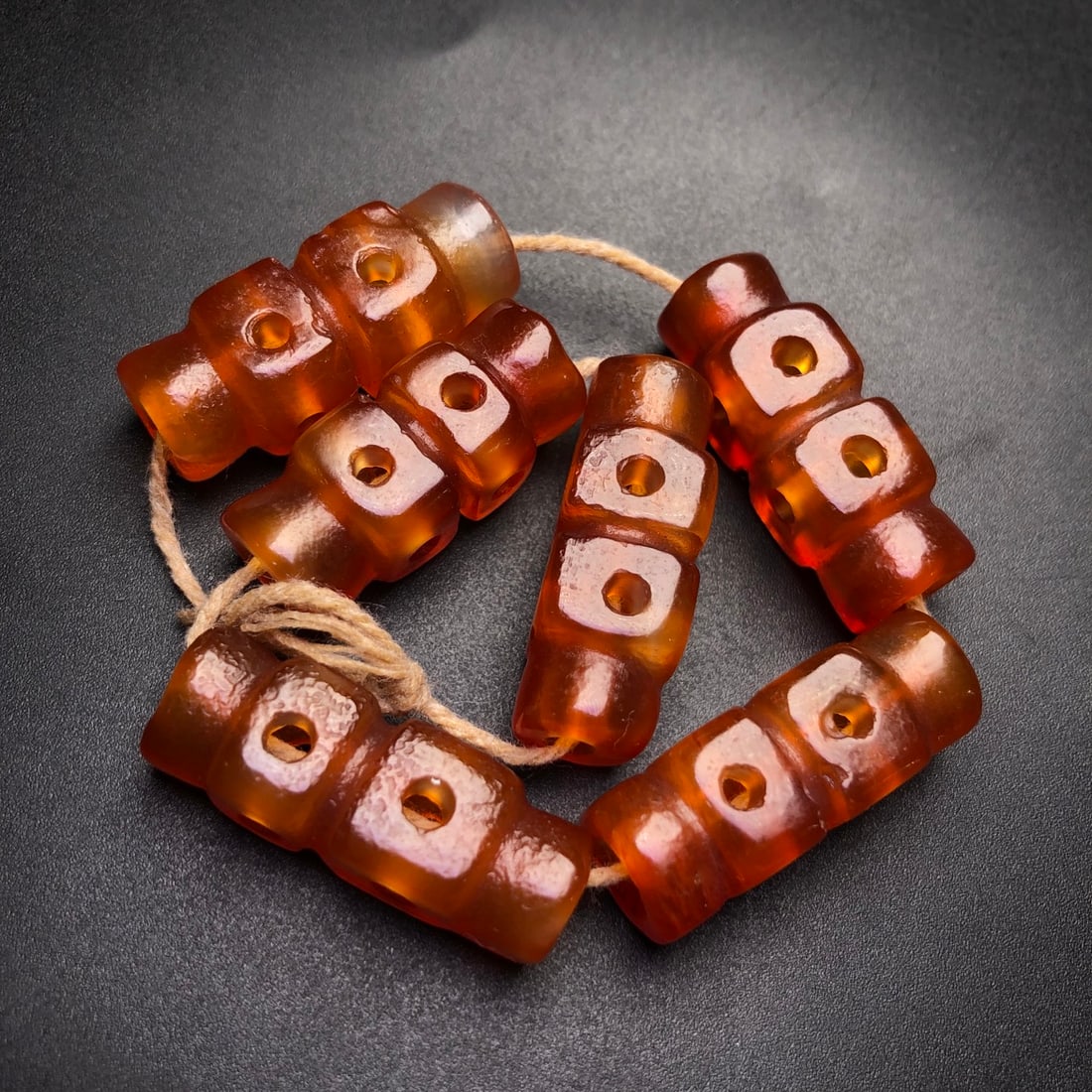 A Precious Agate Bracelets - 7
