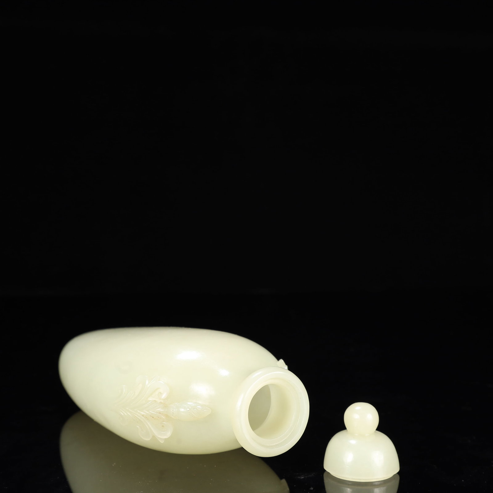 An Exquisite White Jade Flower Pattern Double-Ears Bottle - 7