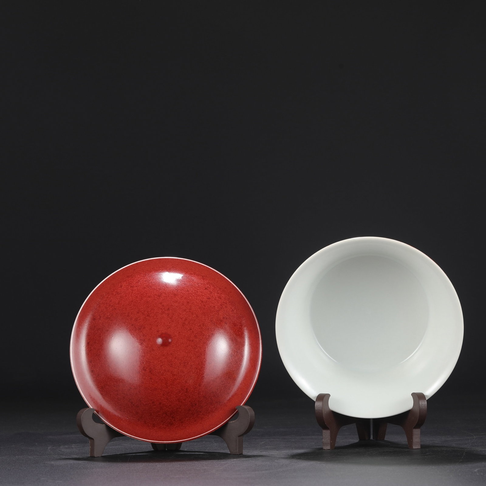 An Exquisite Ruby red-Glazed Cover Bowl - 3