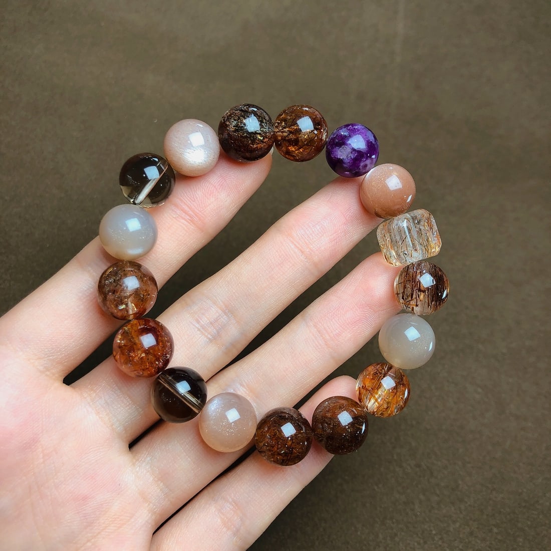 An Exquisite Crystal Bracelets: An Exquisite Crystal Bracelets,Size:0.4in,0.4inmmx0.4in,Weight:34.6g 水晶手串