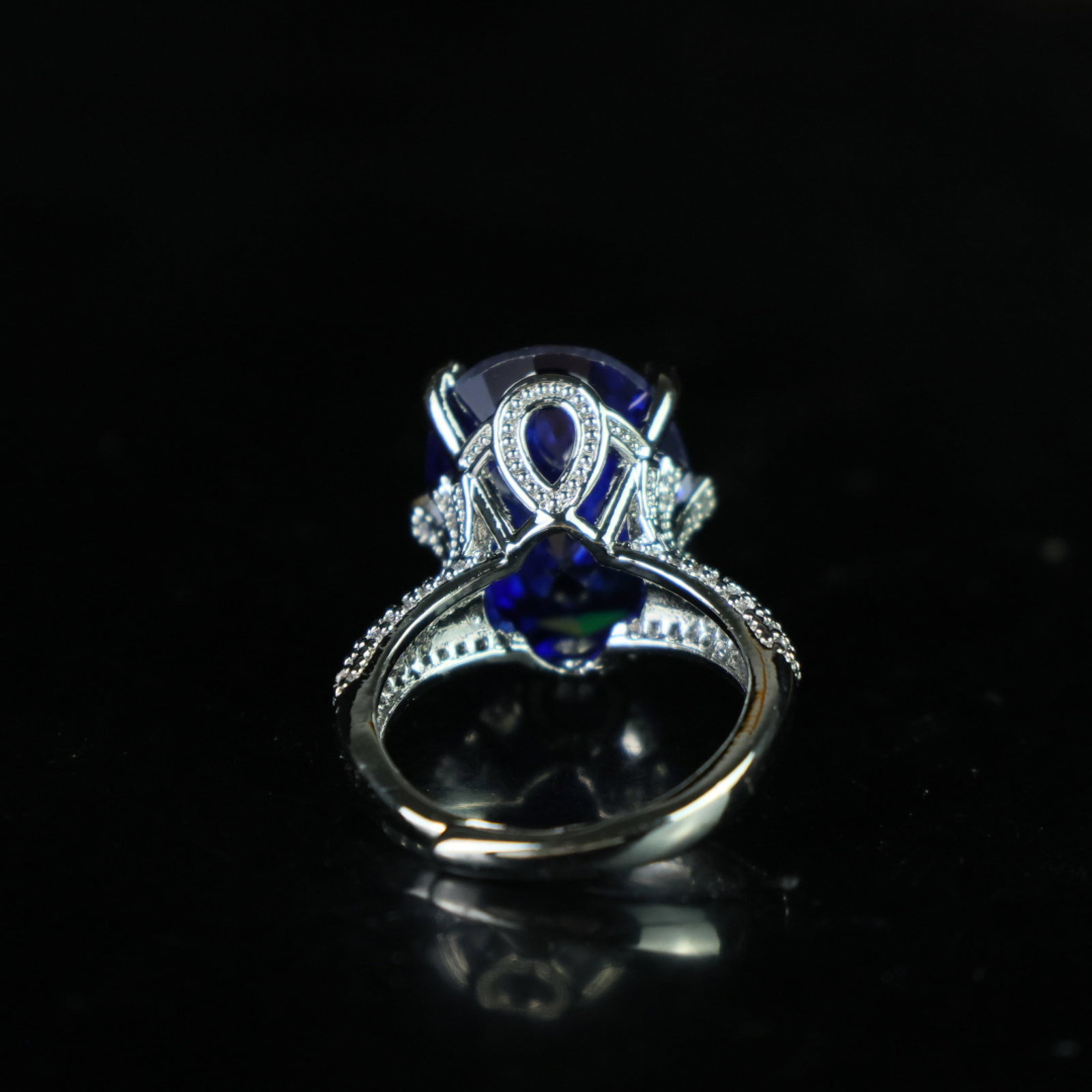 An Exquisite Ring - 4