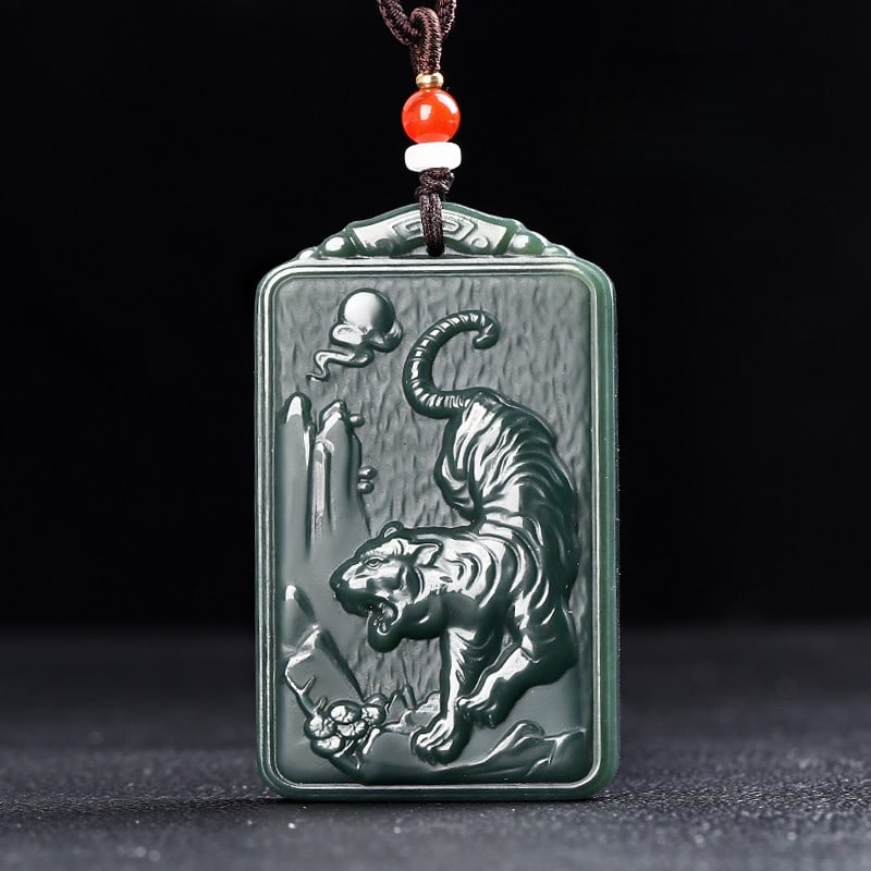 An Exquisite Cyan jade Tiger Pattern Pendant: An Exquisite Cyan jade Tiger Pattern Pendant,Size:2.5inx1.5inx0.4in 青玉虎纹挂件