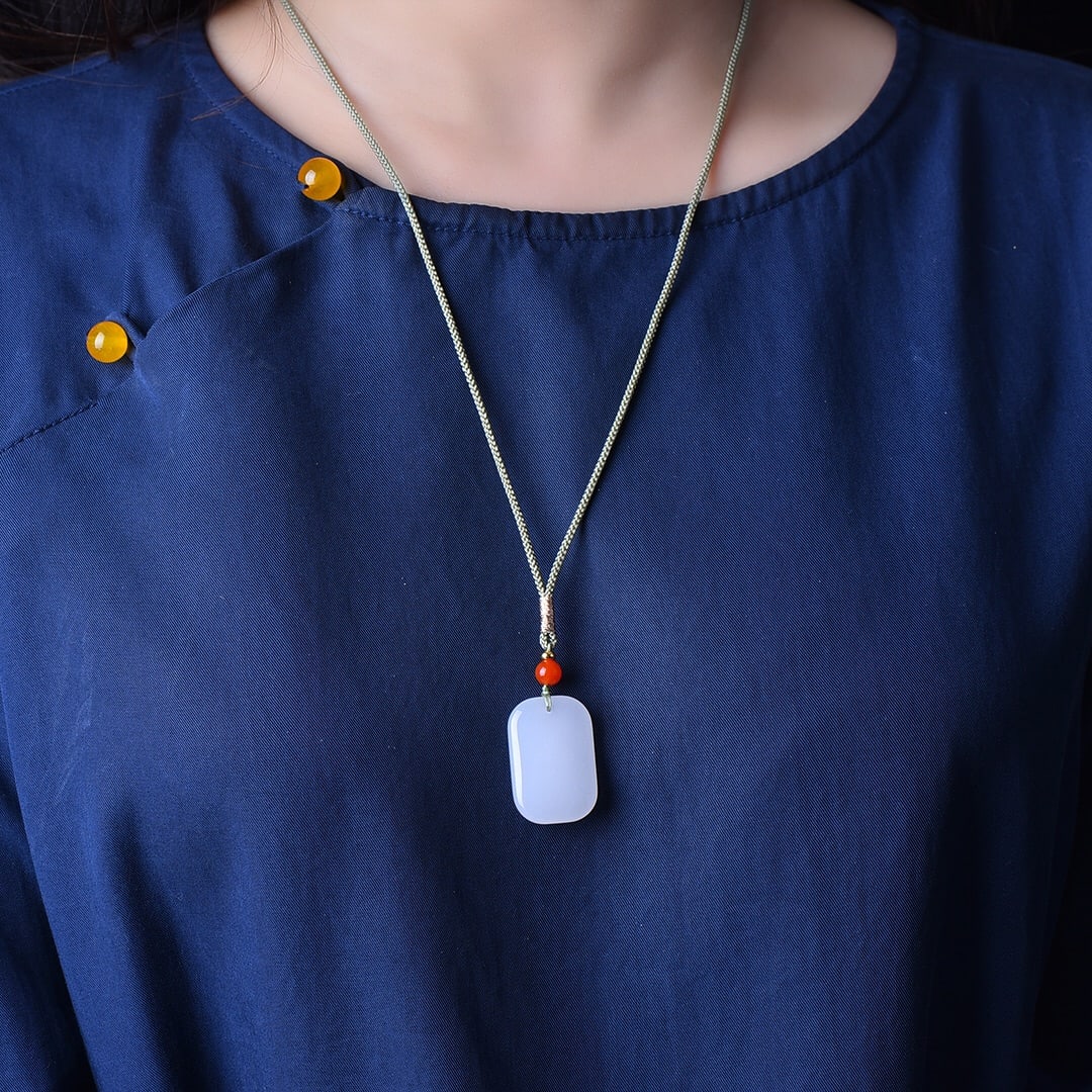 An Exquisite White Jade Pendant: An Exquisite White Jade Pendant,Size:0.8inx1.2in 白玉挂件