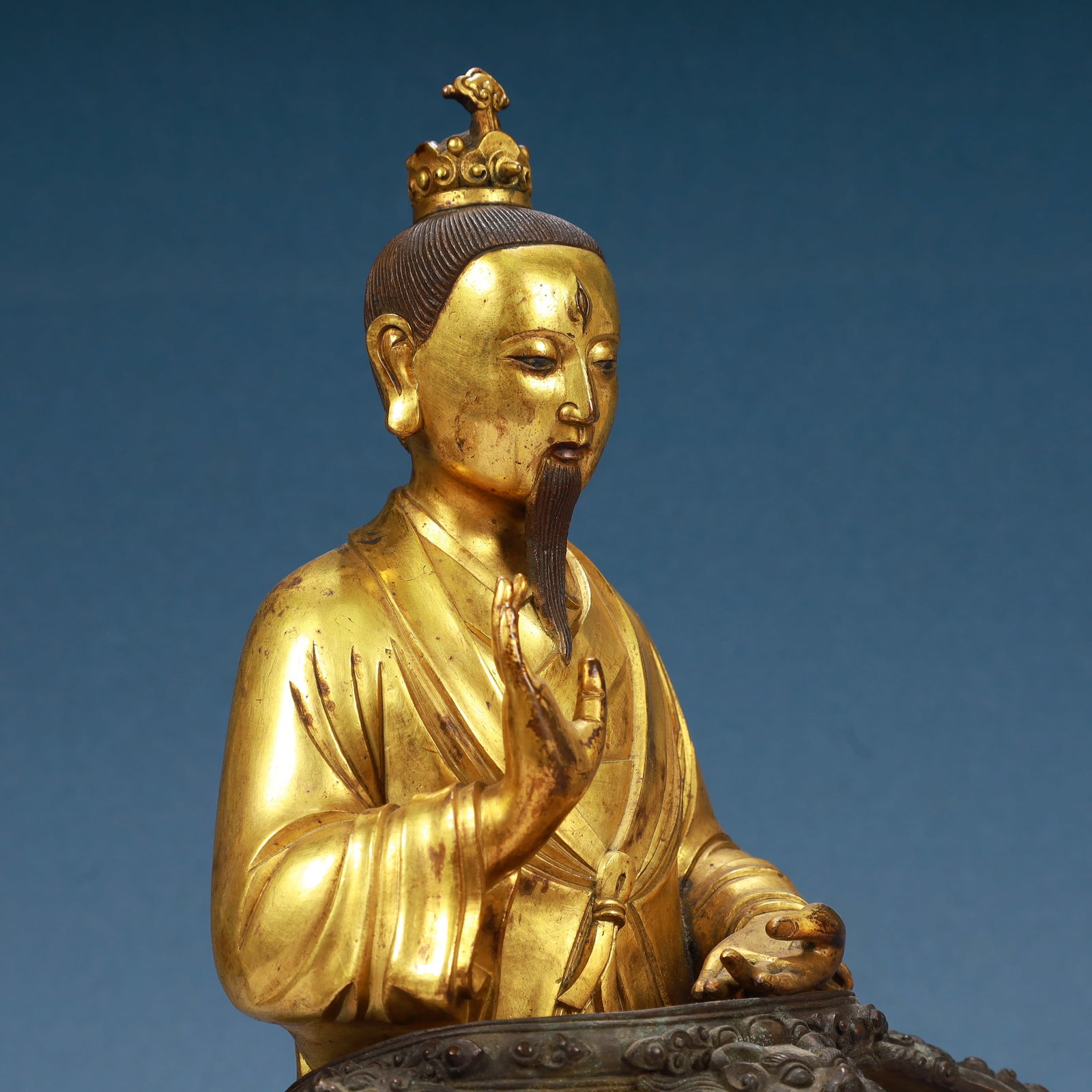 A Solemn Gilt Bronze Buddha Statue - 7