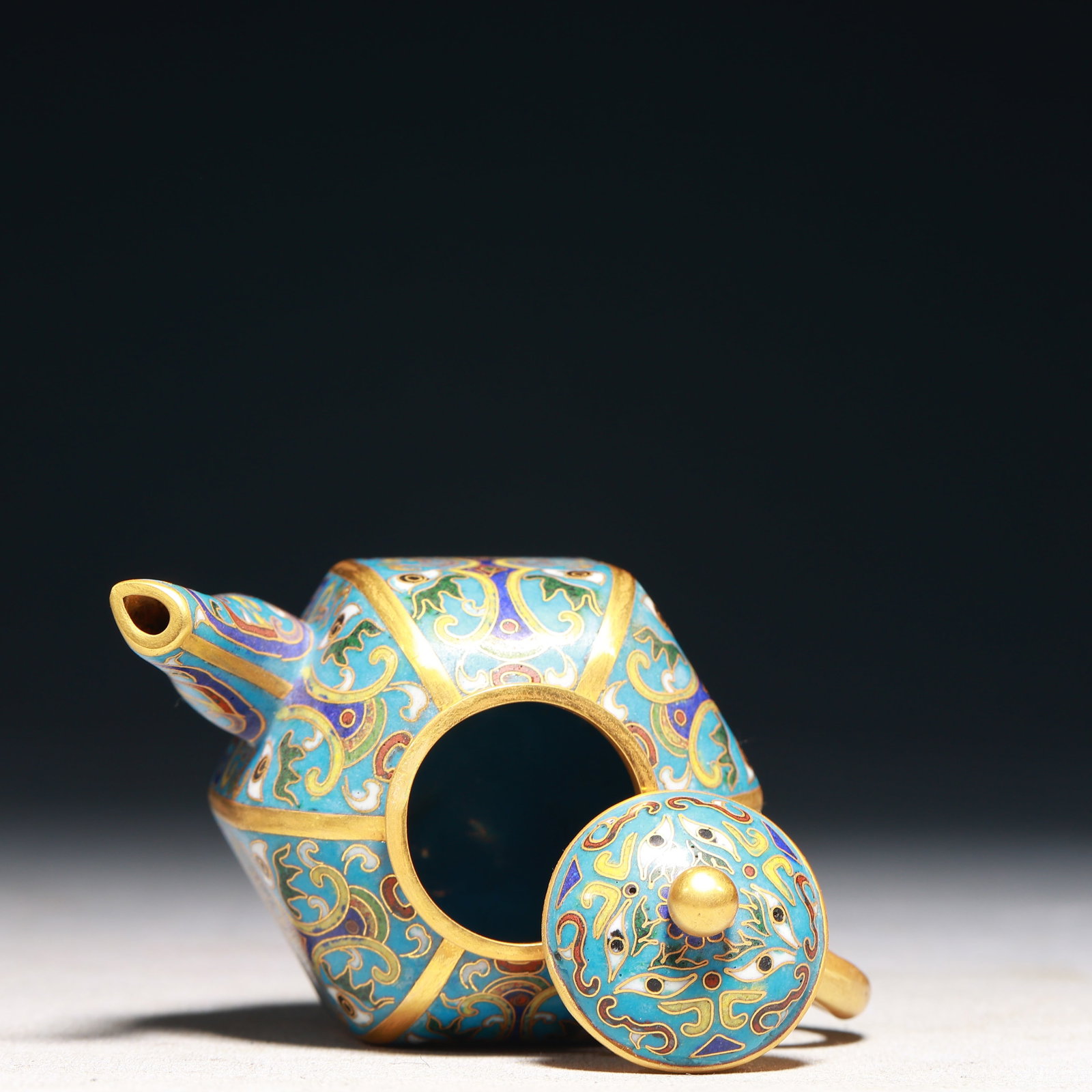 An Exquisite Cloisonne Beast-Face Pattern Teapot - 7