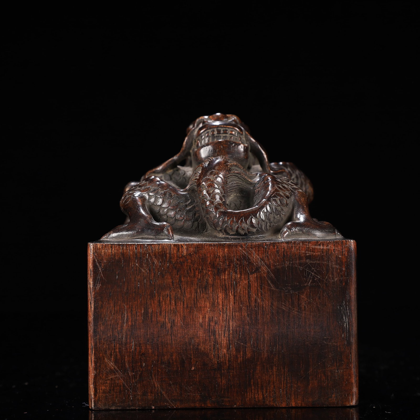 An Exquisite Eaglewood Dragon Pattern Seal - 2