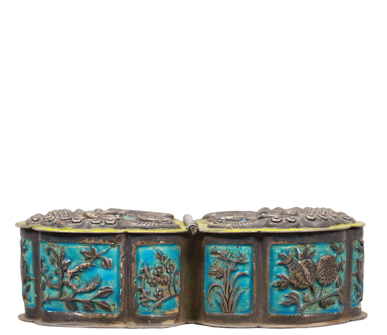 A Superb Silver Blueing 'Flower& Bat' Box - 2
