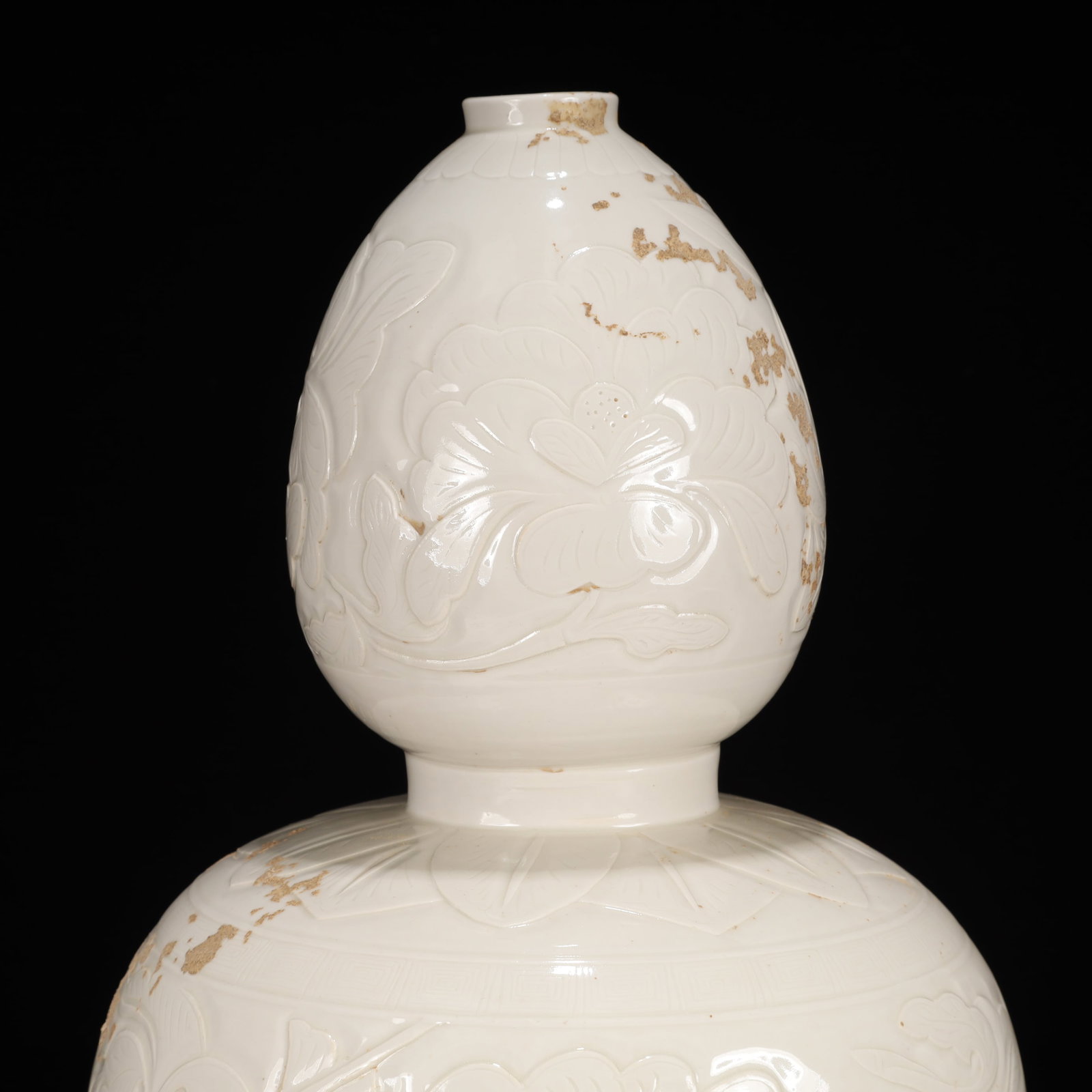 A Huge Ding yao Flower Pattern Gourd-Shaped Vase - 2