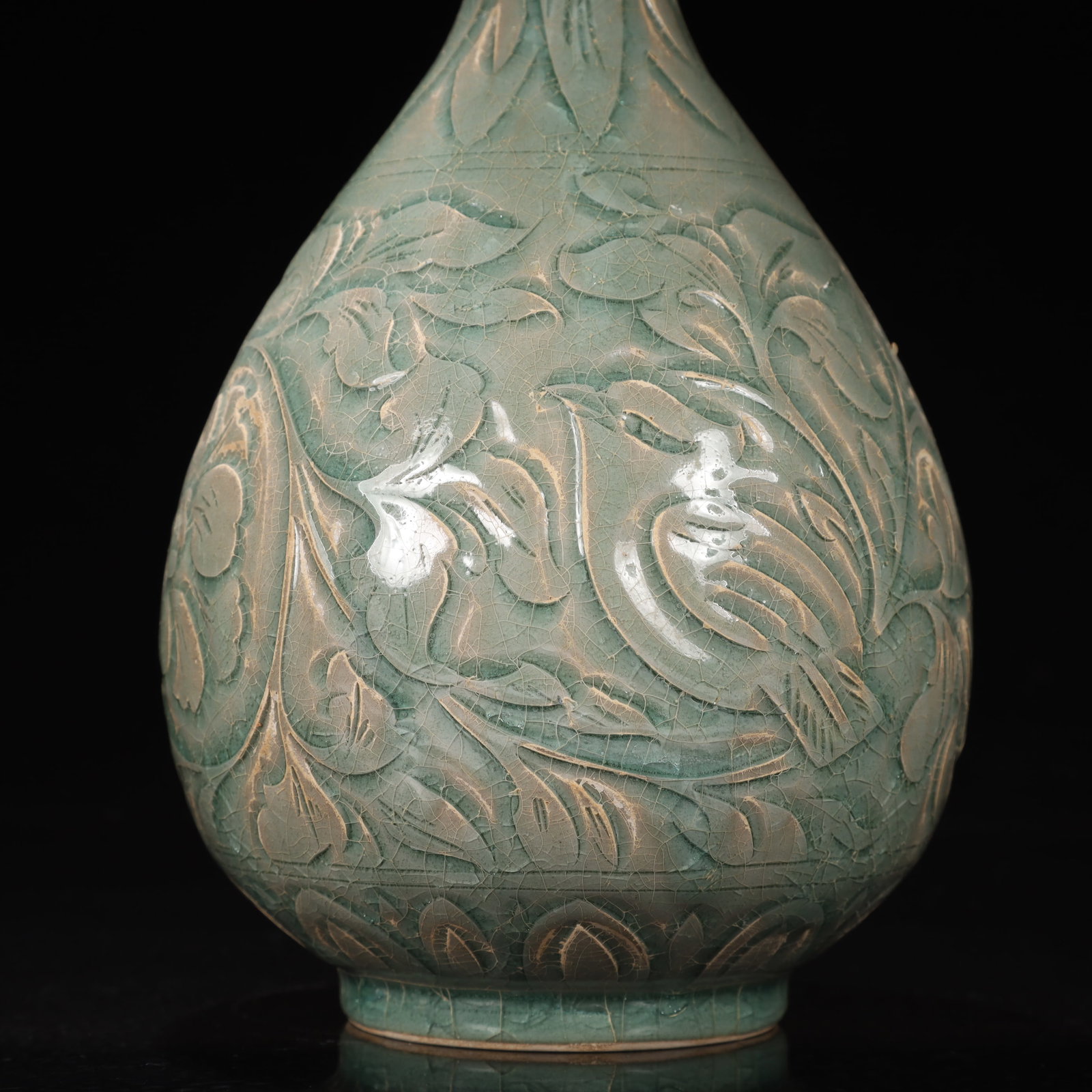 An Exquisite Yaozhou yao Flower Pattern Vase - 7