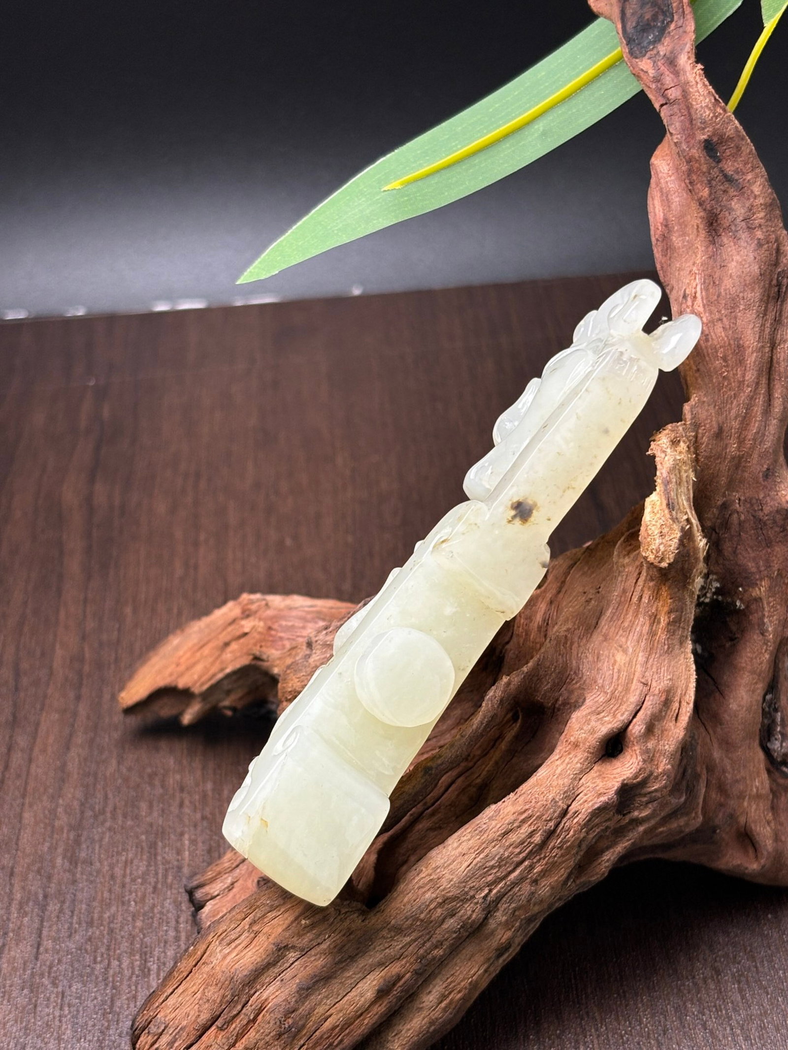 An Exquisite White Jade Dragon Pattern Hook - 7
