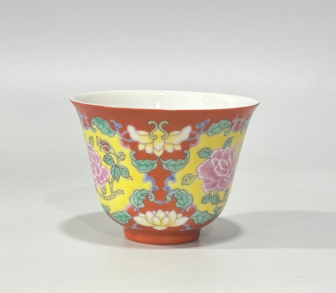 An Exquisite Coral Red Glazed Enamel Lotus Pattern Cup: An Exquisite Coral Red Glazed Enamel Lotus Pattern Cup,Qing Dynasty,China,Yongzheng Four-character Mark,Size:2.1inx2.8in 珊瑚红珐琅彩缠枝莲纹