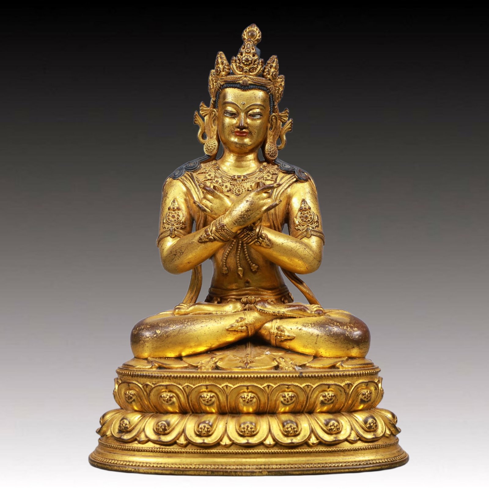 A Solemn Gilt Bronze Statue of Gautama??s Mother, Inlaid Gems: A Solemn Gilt Bronze Statue of Gautama’s Mother, Inlaid Gems, Qing Dynasty, China, Qianlong Mark, Size:6.7inx4.7inx9.8in, Weight:2900g 铜鎏金佛母像,嵌&#