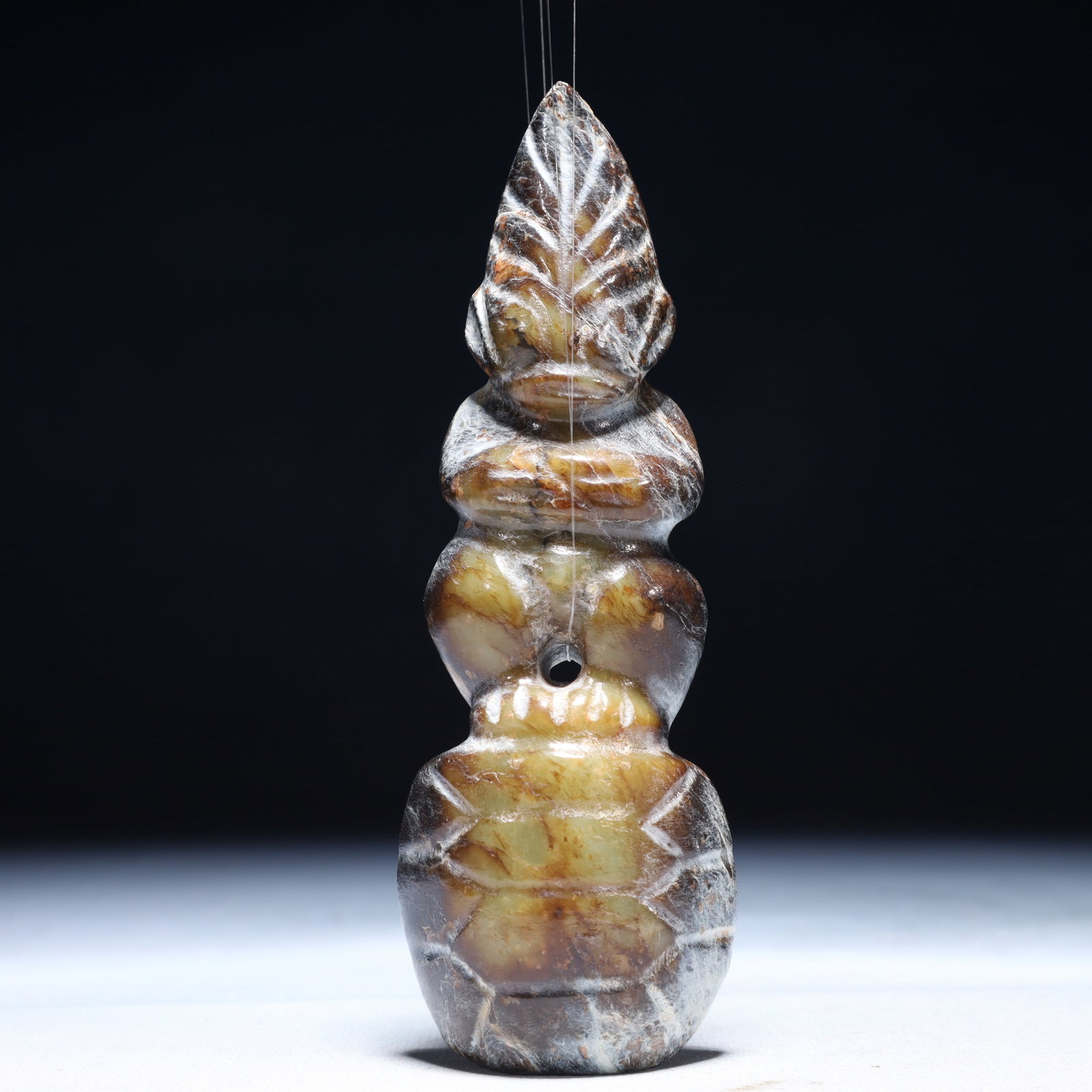An Archaic Hongshan Culture Green Jade Figure Ornament: An Archaic Hongshan Culture Green Jade Figure Ornament,Ancient Time,China,Size:2inx0.8inx9.8in,Weight:300g 红山文化青玉人物摆件,中
