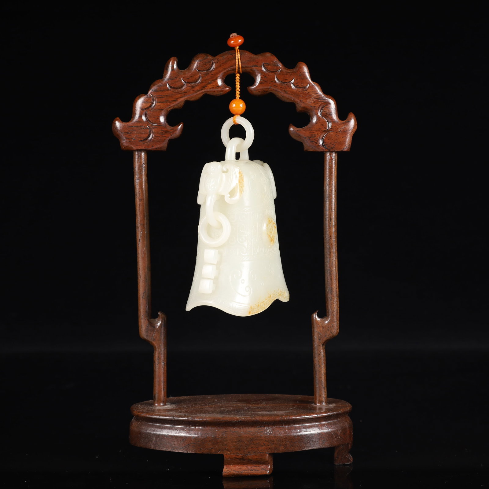 An Exquisite White Jade Trigram Pattern Chime: An Exquisite White Jade Trigram Pattern Chime,Qing Dynasty, China,Size:2.8inx1.6inx3.5in,Weight:300g 白玉八卦纹编钟,中国清代