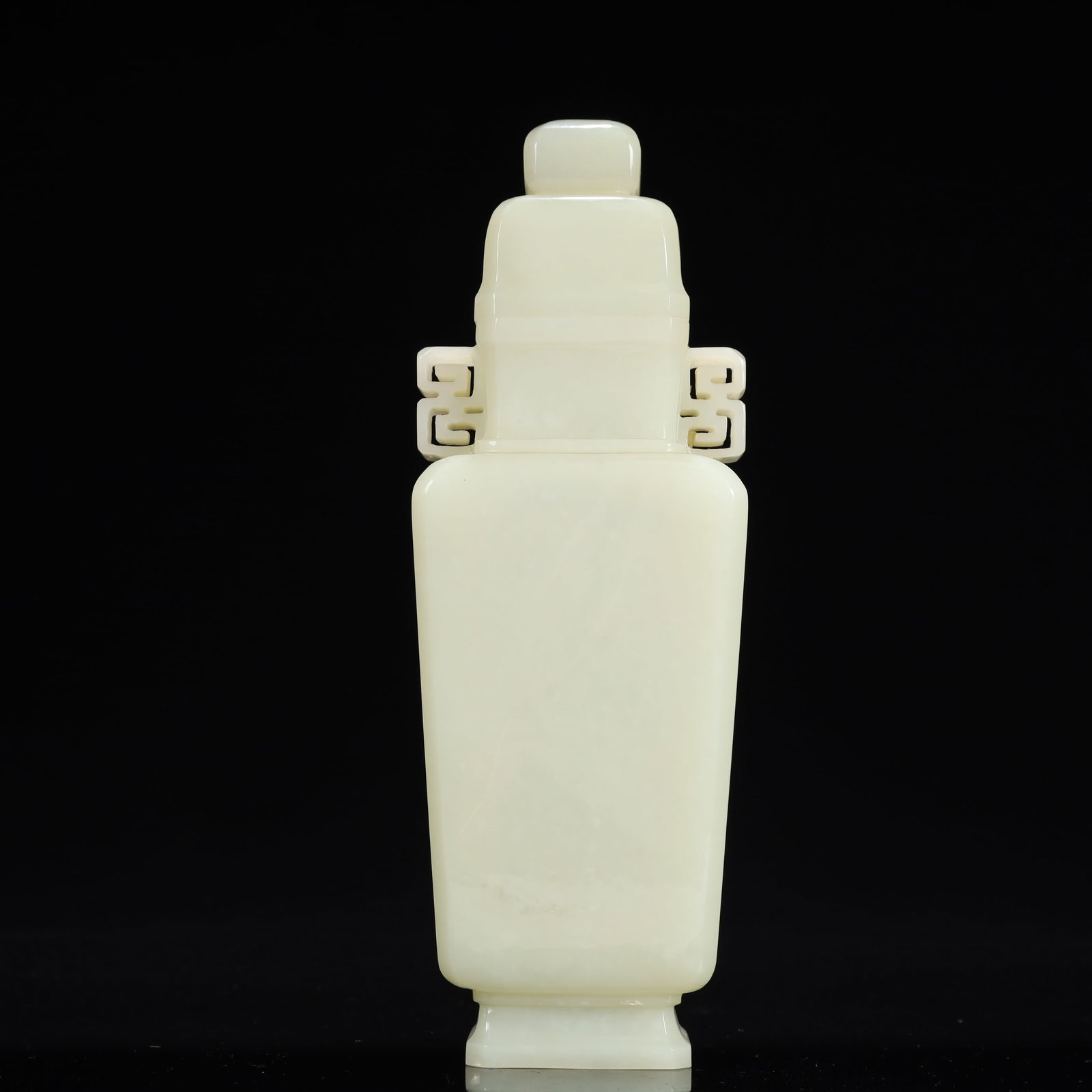 An Exquisite White Jade Double-Ears Bottle: An Exquisite White Jade Double-Ears Bottle,Qing Dynasty, China,Size:3.1inx2inx9.1in,Weight:700g 白玉双耳盖瓶,中国清代