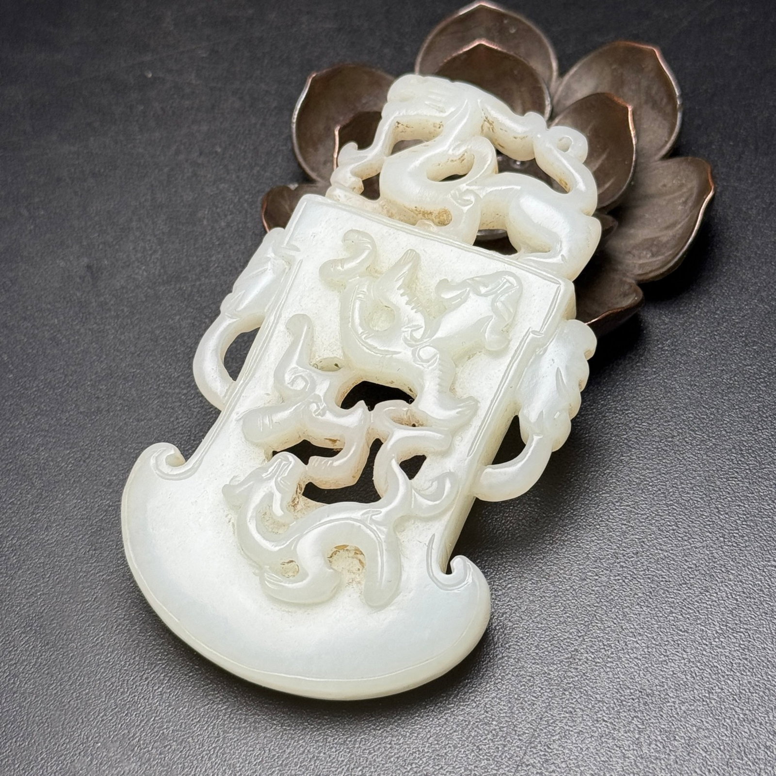 An Exquisite White Jade Chi-Dragon Pattern Axe - 7