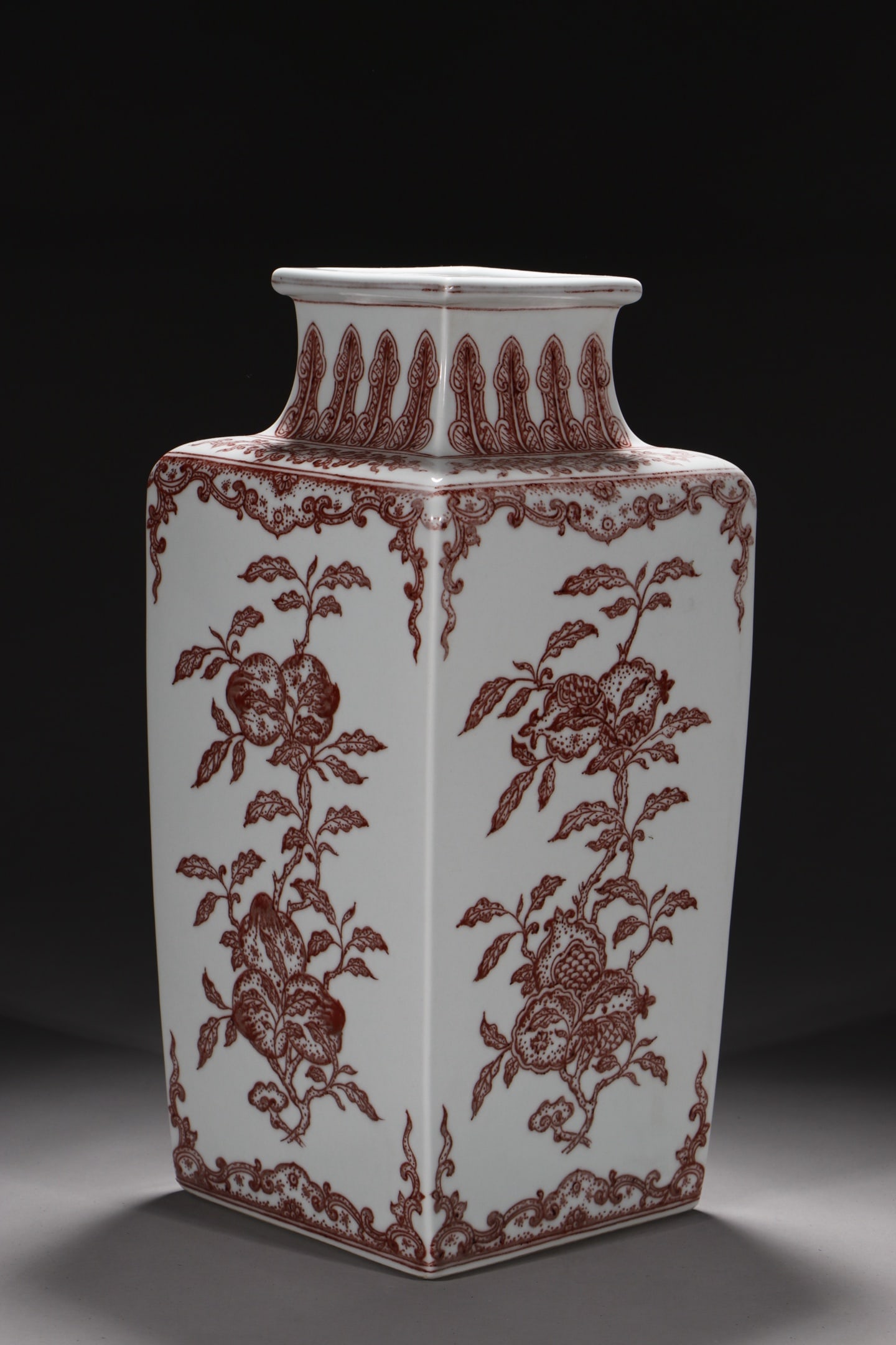 A Rare Underglaze-Red Fruit Pattern Vase - 5