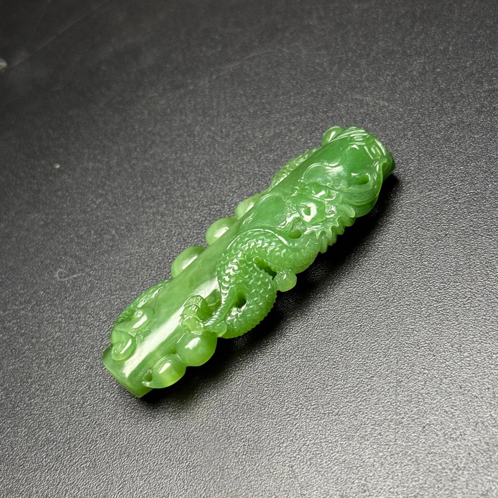 An Exquisite Jasper Dragon Pattern Pendant - 4