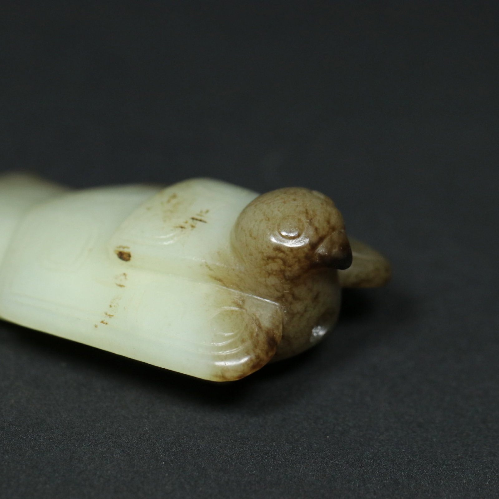 An Exquisite White Jade Bird Pendant - 6