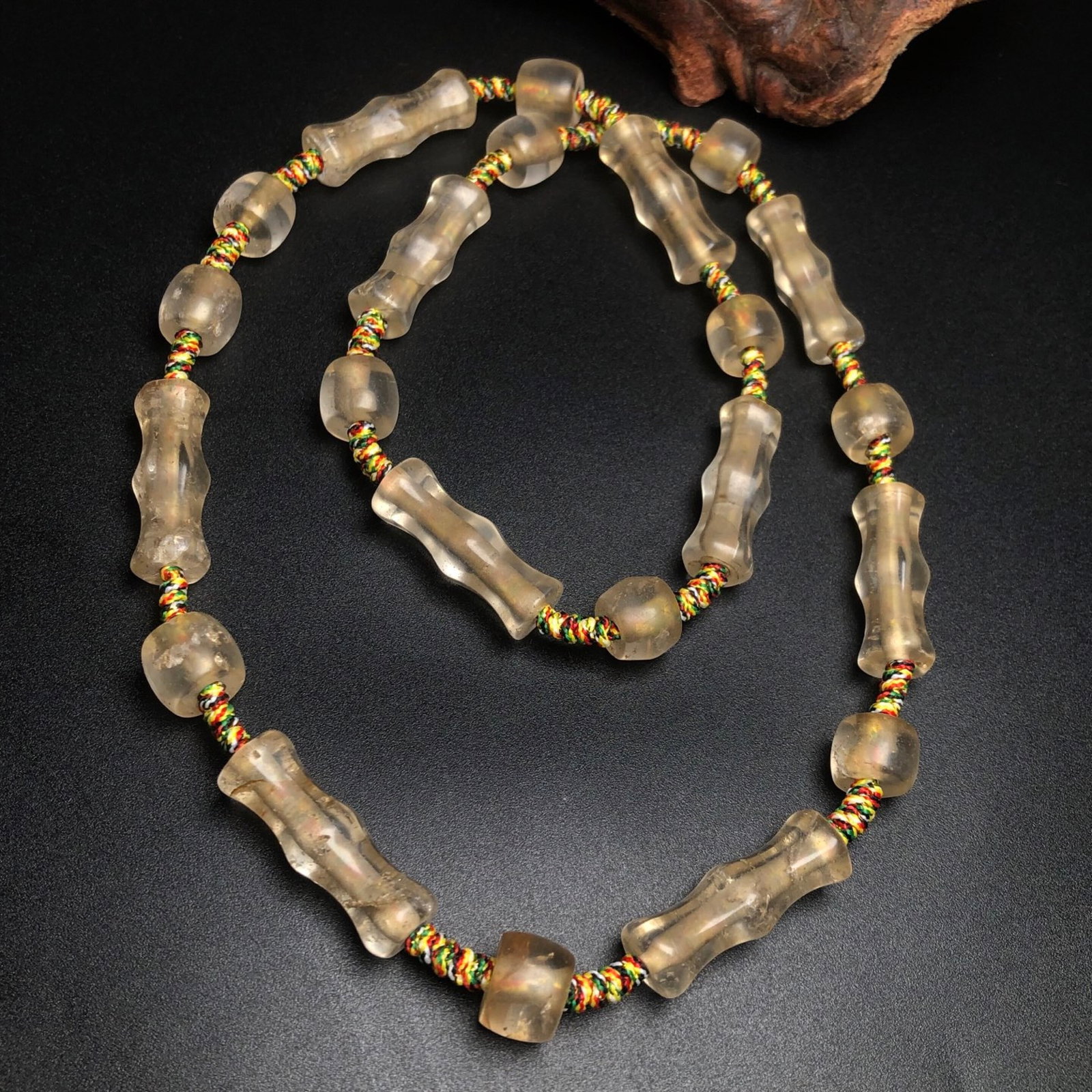 A Precious Crystal Necklace: A Precious Crystal Necklace,Size:1.1inx0.4in 水晶项链
