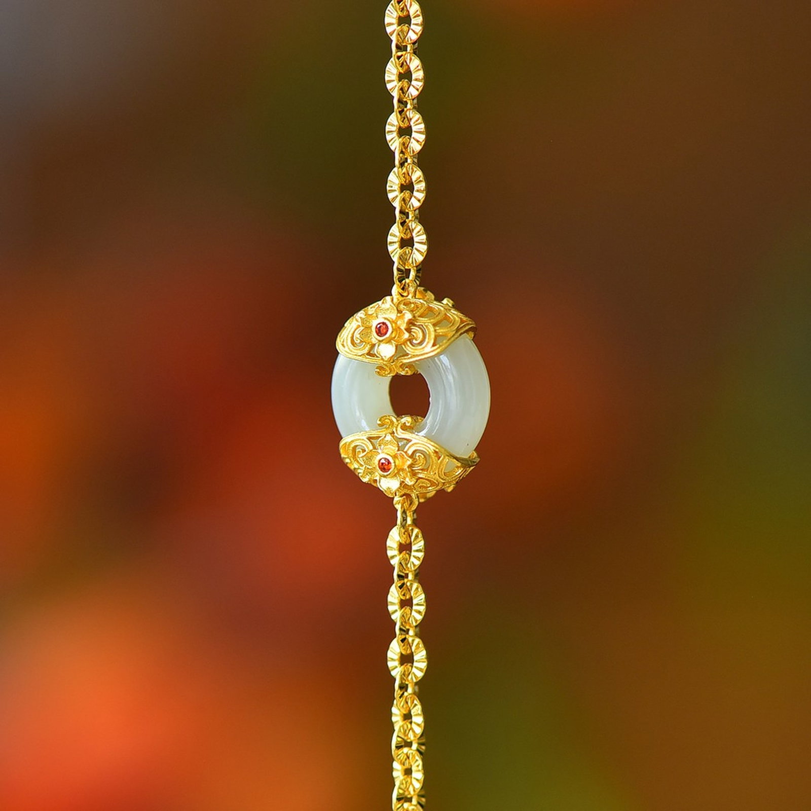 An Exquisite Sterling Silver-Gold Plated Inlaid White Jade Enamel Bracelet: An Exquisite Sterling Silver-Gold Plated Inlaid White Jade Enamel Bracelet 纯银镀金镶白玉珐琅手链