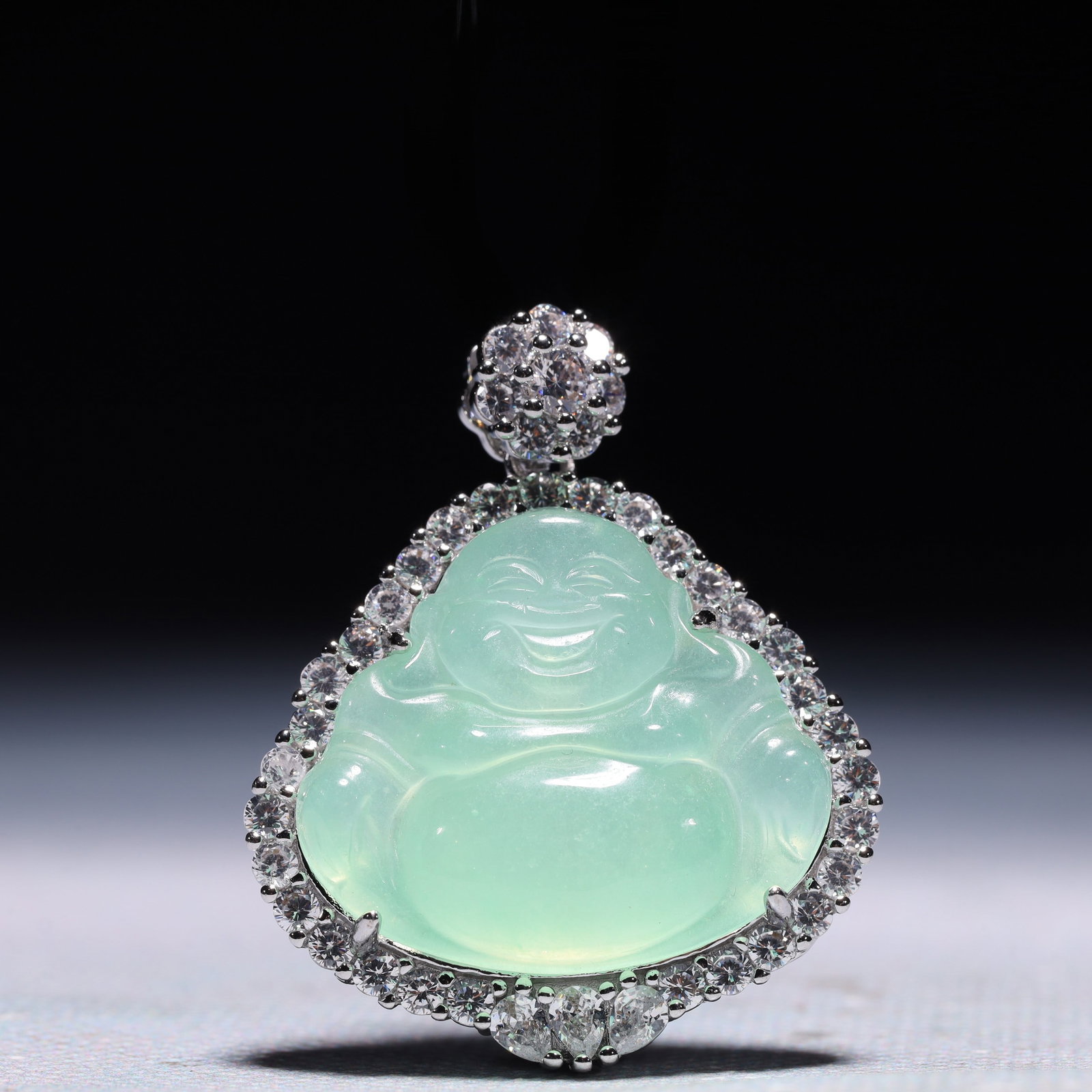 An Exquisite Statue of Maitreya Buddha Pendant,Inlaid Gems: An Exquisite Statue of Maitreya Buddha Pendant,Inlaid Gems,Size:1.2inx0.4inx1.6in,Weight:16.3g 一个精美的弥勒佛像吊坠,镶宝